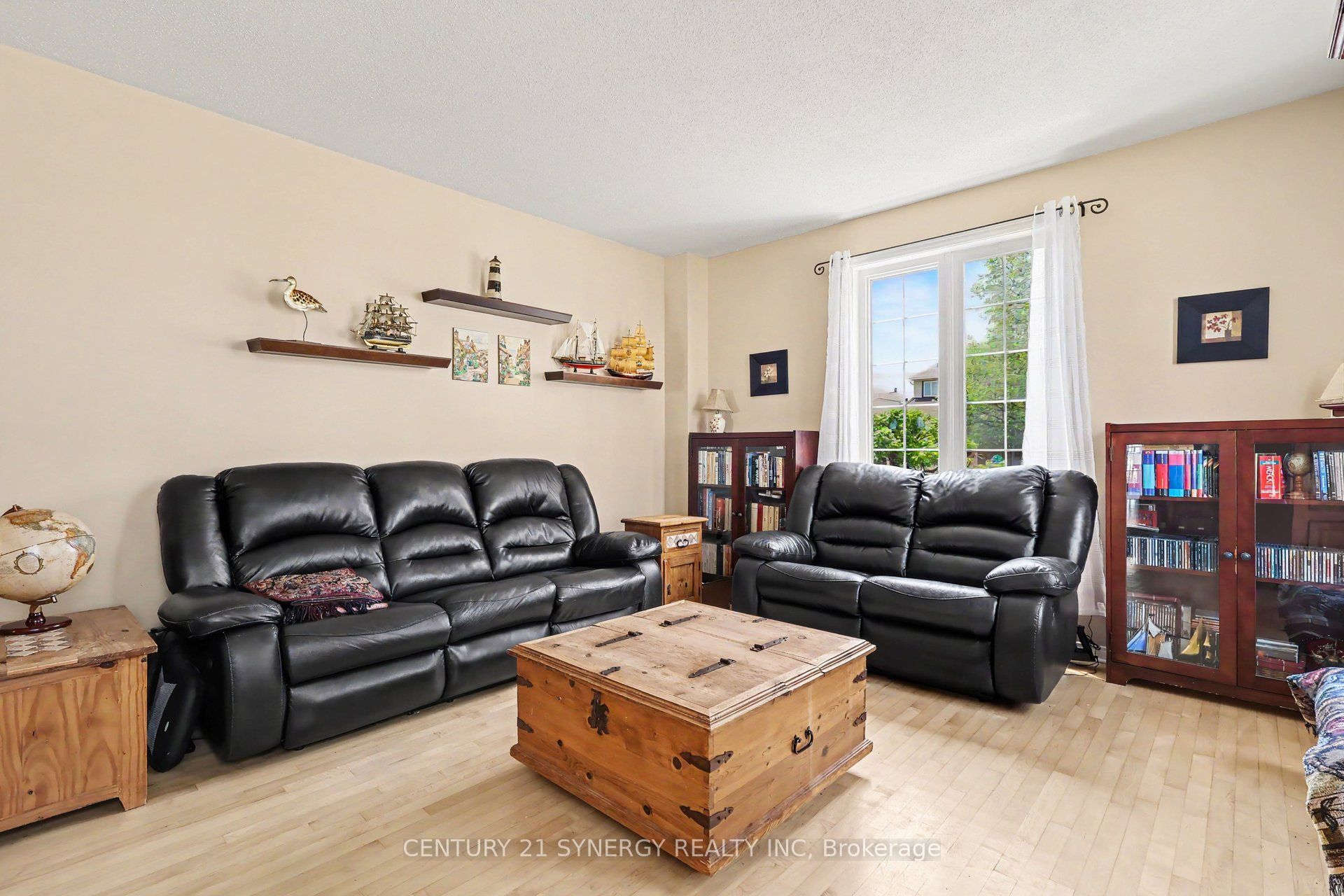 277 Mceachern Crescent, Ottawa, ON, K2E 3K7 photo 5