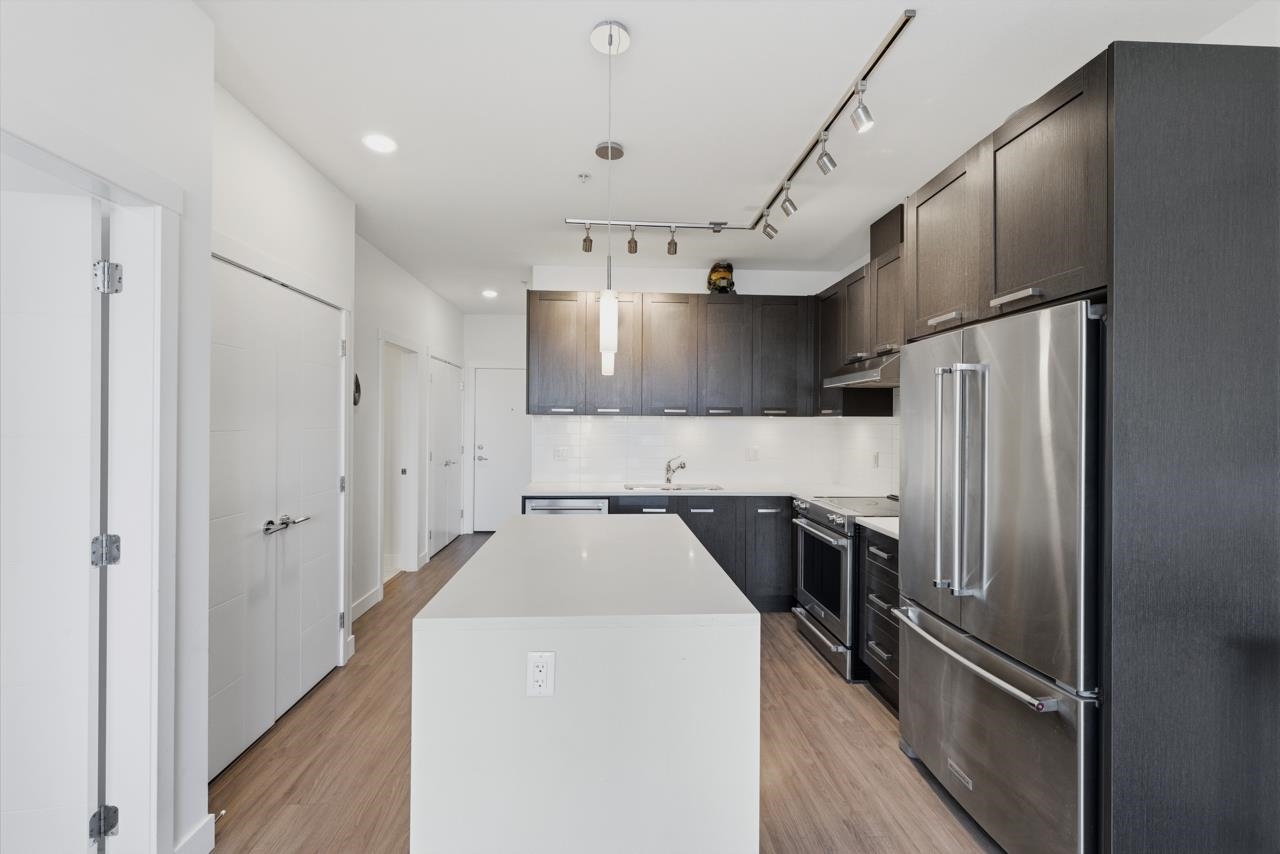 Additional image 2 of 511-5638 201a Street, Langley, BC, V3A 0L8