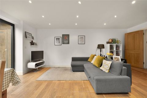 Umfreville Road, Harringay, London N4