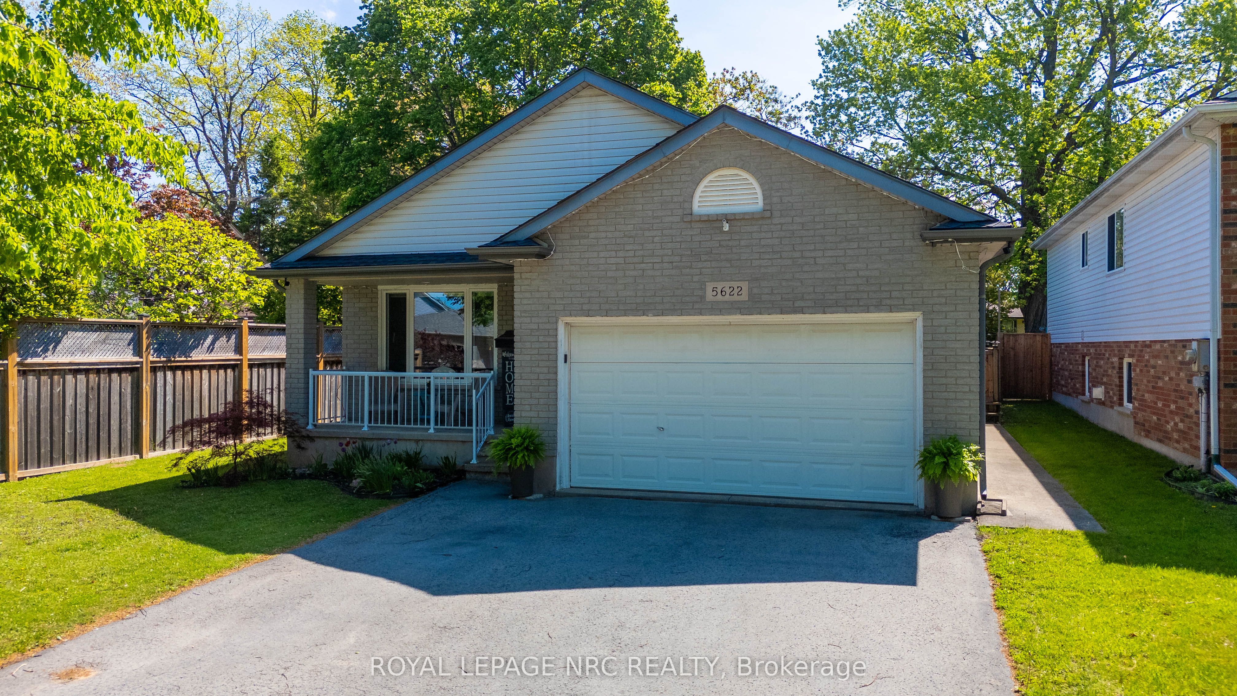 5622 Magnolia Drive, Niagara Falls, ON, L2H 3J4