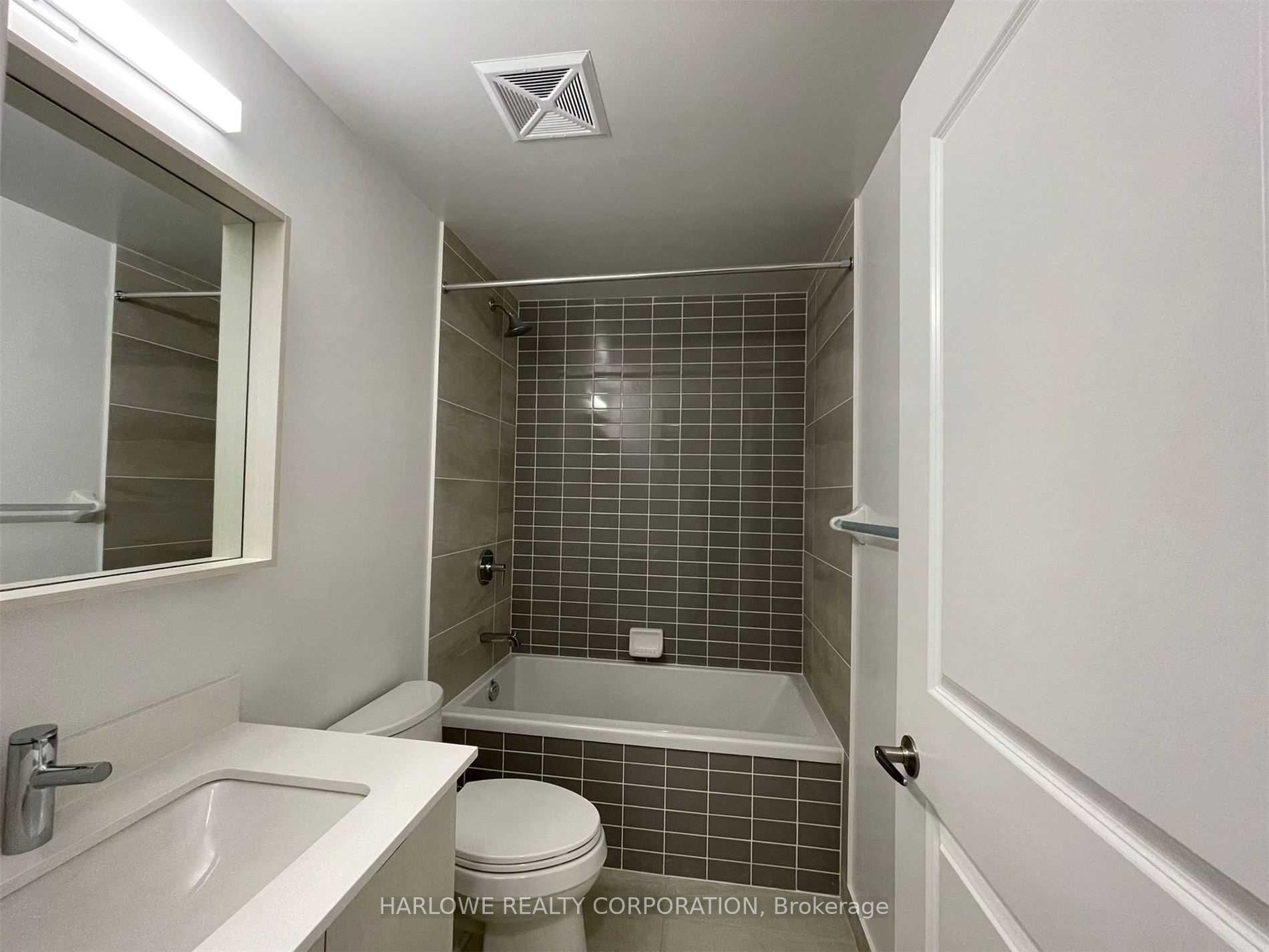Additional image 5 of 703-4655 Metcalfe Avenue, Mississauga, ON, L5M 0Z7