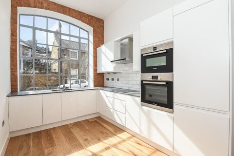 Queens Row, London SE17
