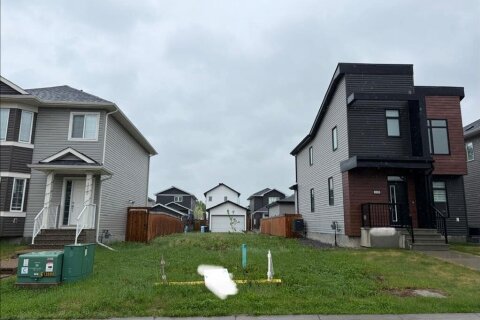 Additional image 3 of 121 Warren Road, Fort Mcmurray, AB, T9H 5H7