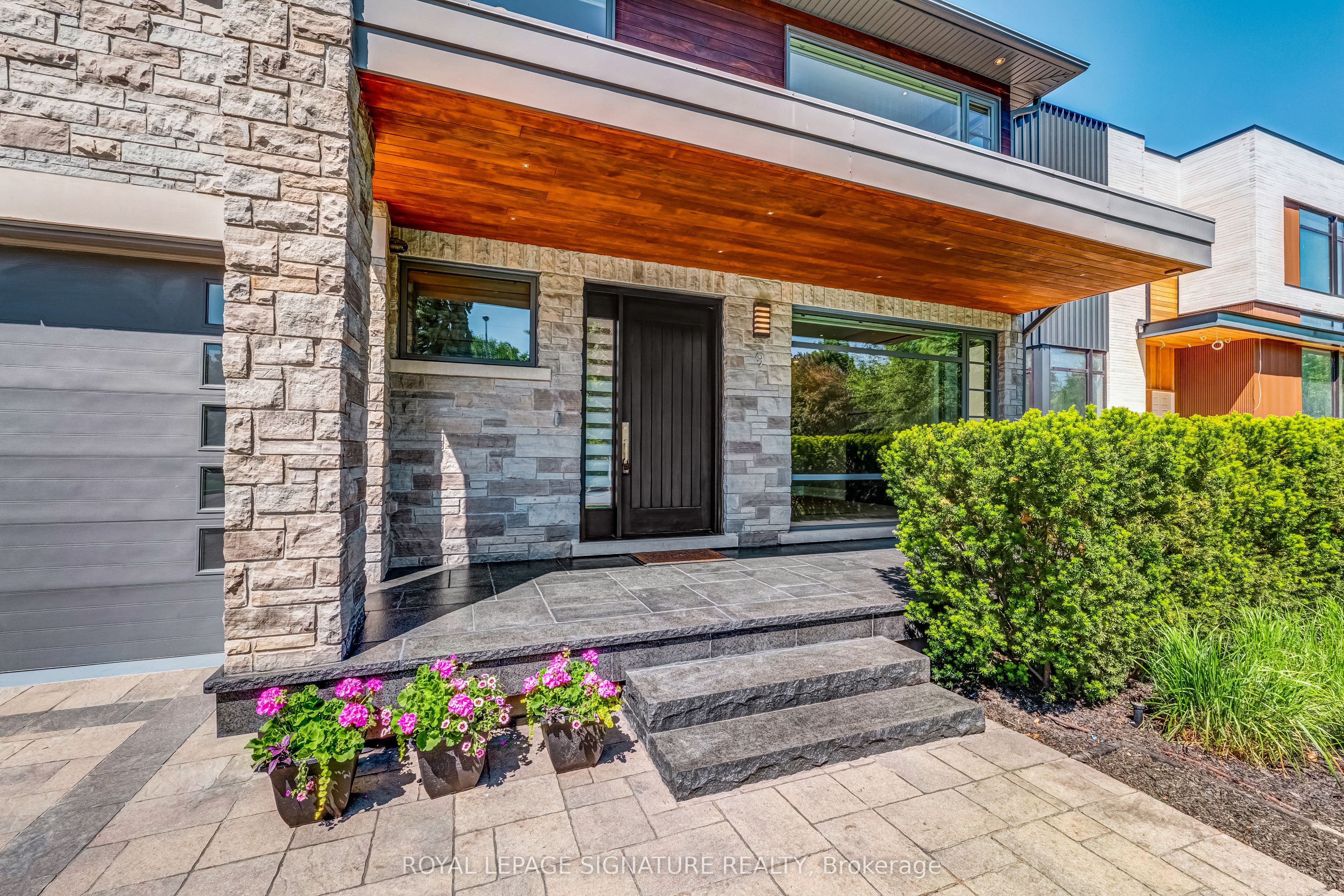 Additional image 3 of 9 Fordham Place, Toronto, ON, M3B 1K1