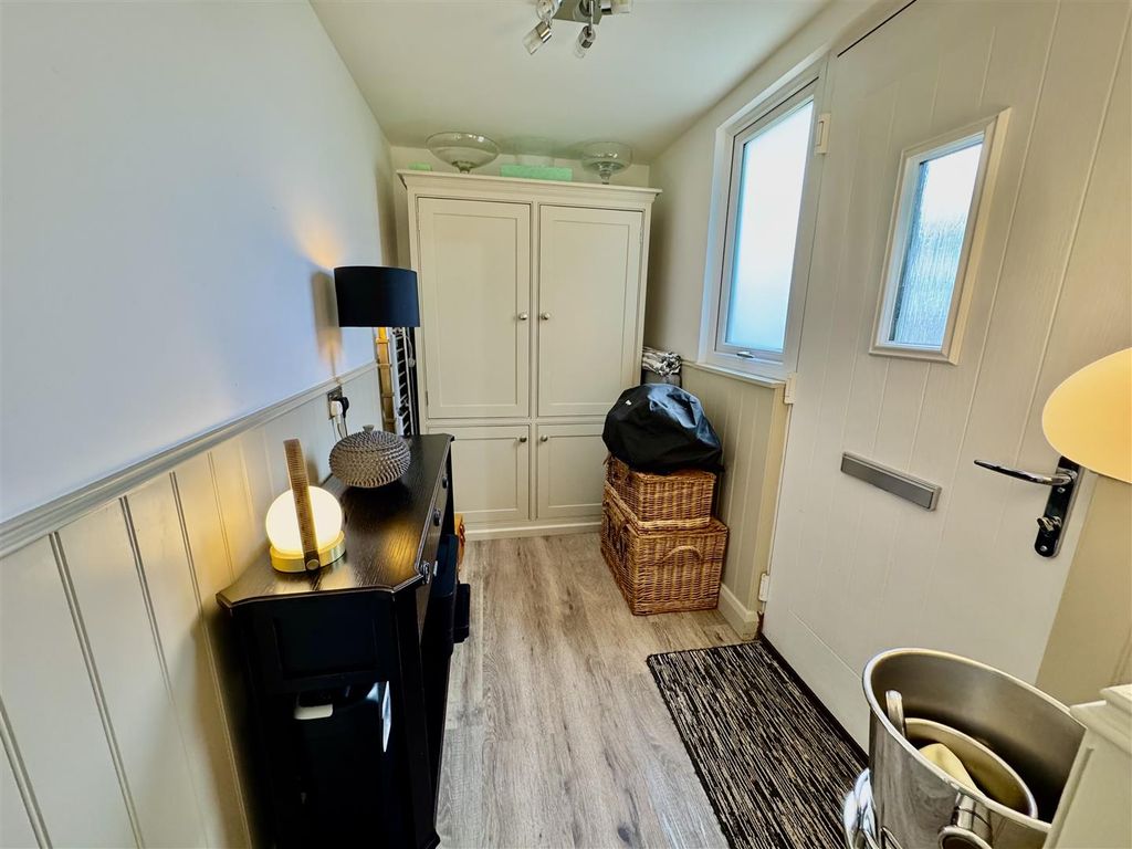 Additional image 10 of 3 bed town house for saleMin Y Mor, Pwllheli LL53