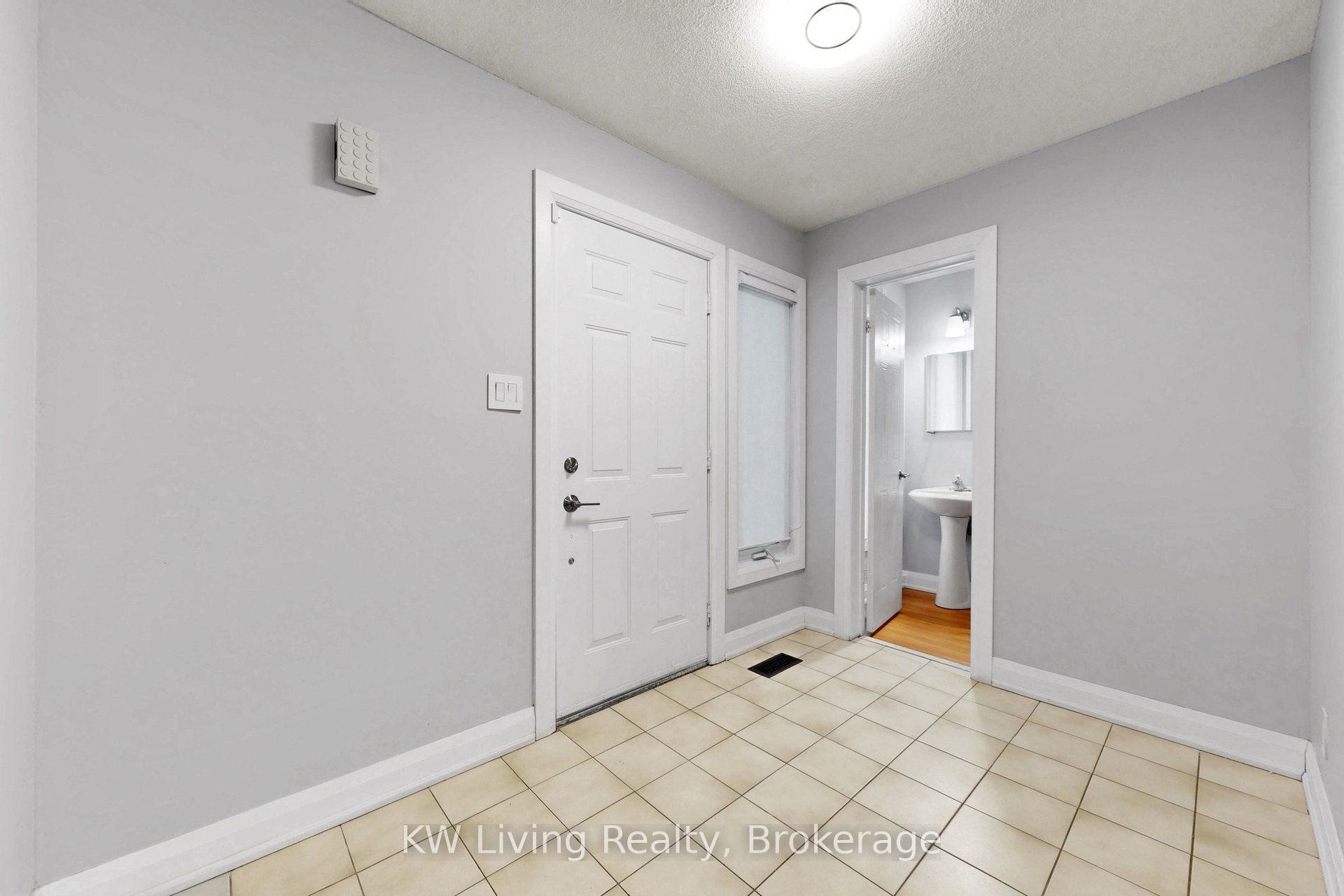 Additional image 3 of 37 Magani Avenue, Bradford West Gwillimbury, ON, L3Z 2S5