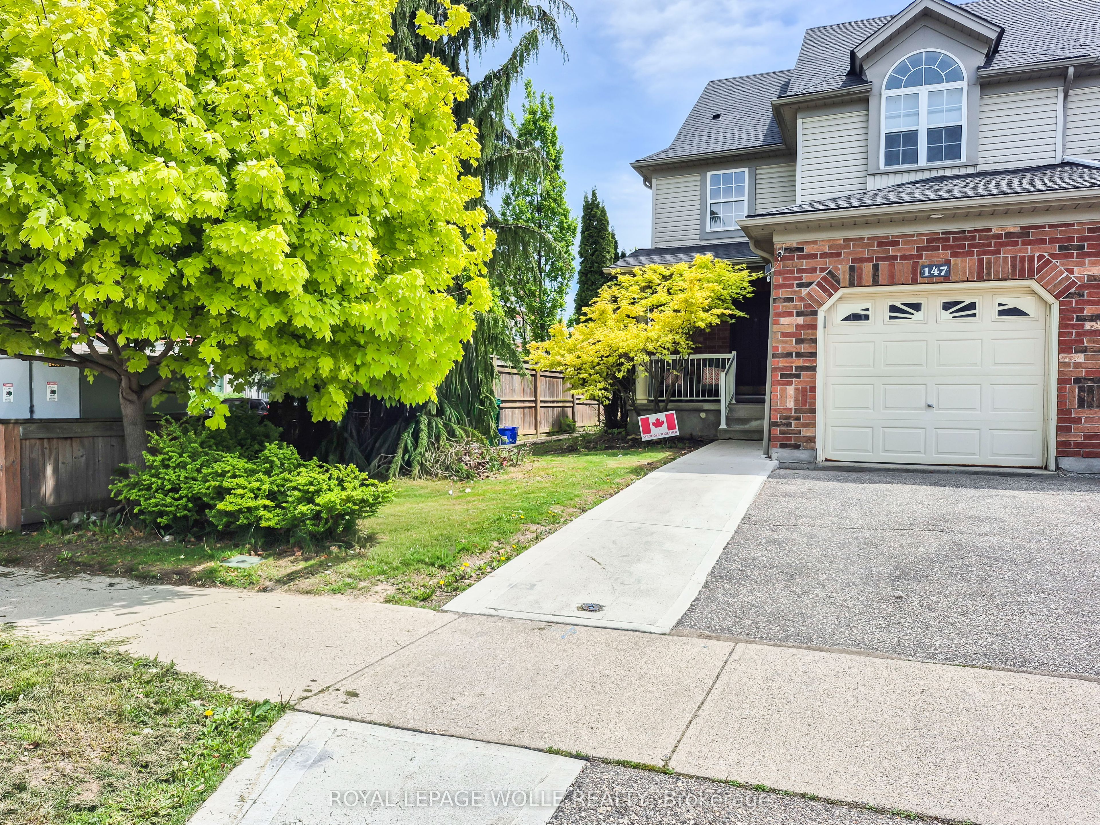 1-147 Dubrick Crescent, Kitchener, ON, N2E 4G3