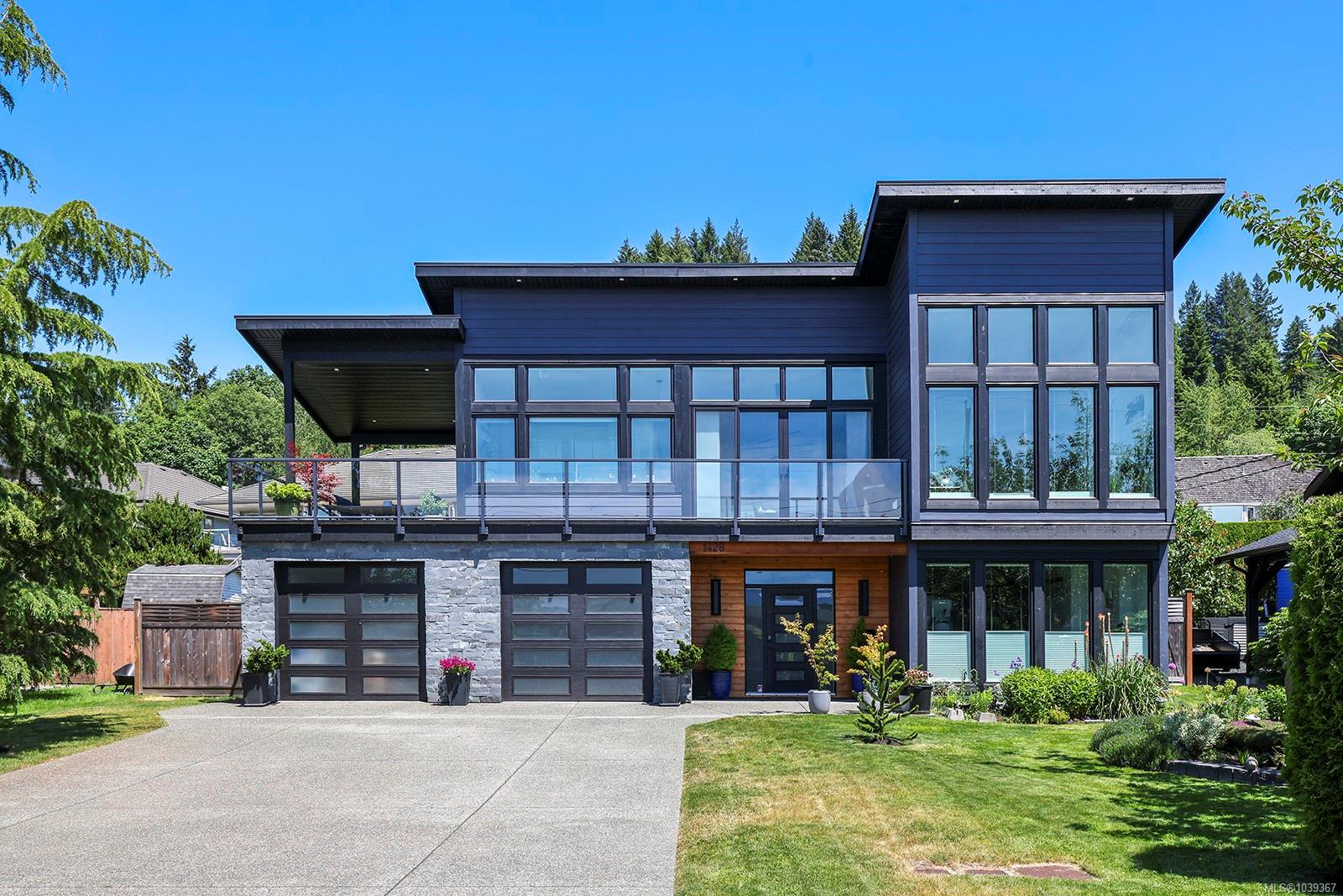1428 Williams Road, Courtenay, BC, V9N 7J9