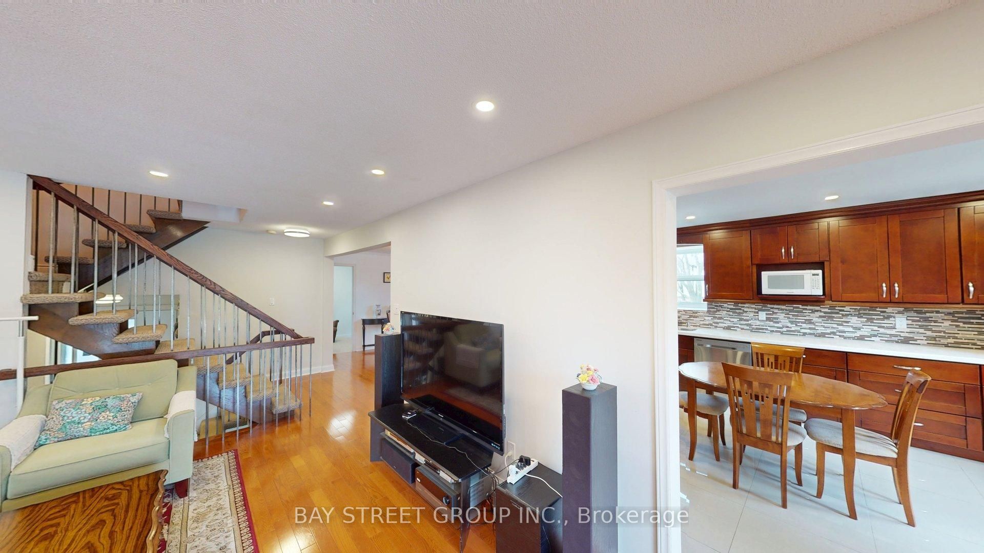 2 Morning Glory Way, Toronto, ON, M2H 3M2 photo 2