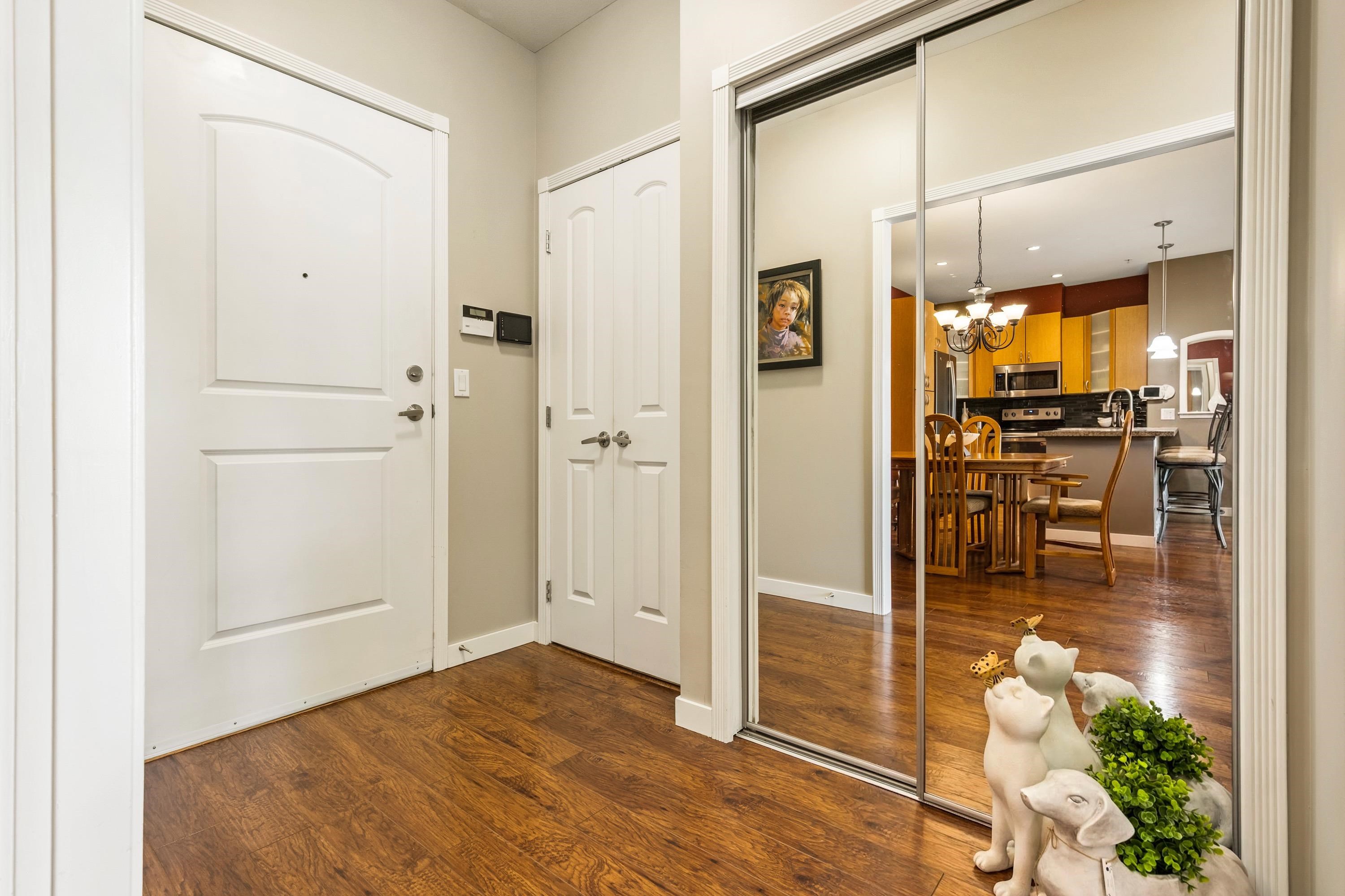 Additional image 2 of 315-33485 South Fraser Way, Abbotsford, BC, V2S 8P9