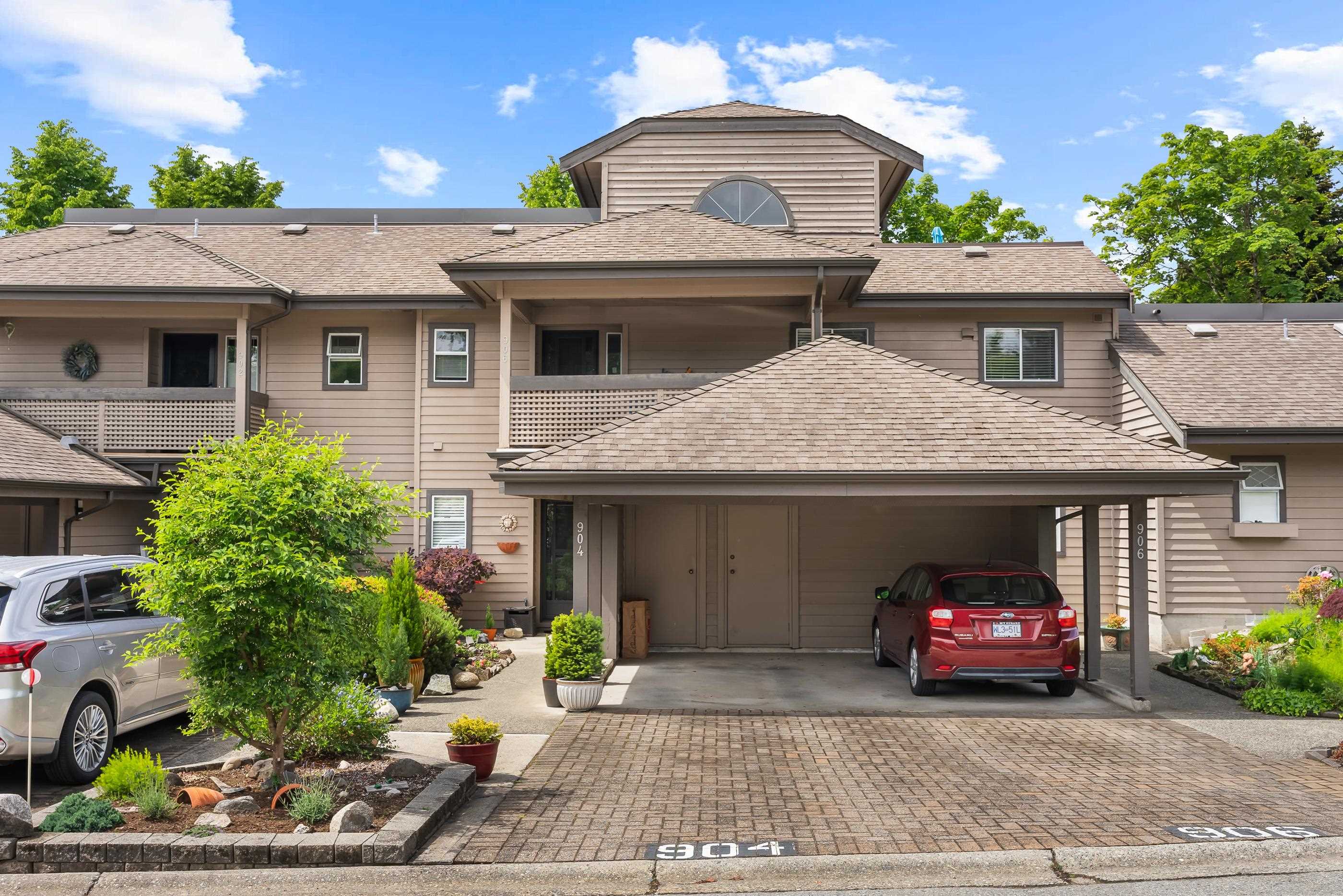 904 Roche Point Drive, North Vancouver, BC, V7H 2T5