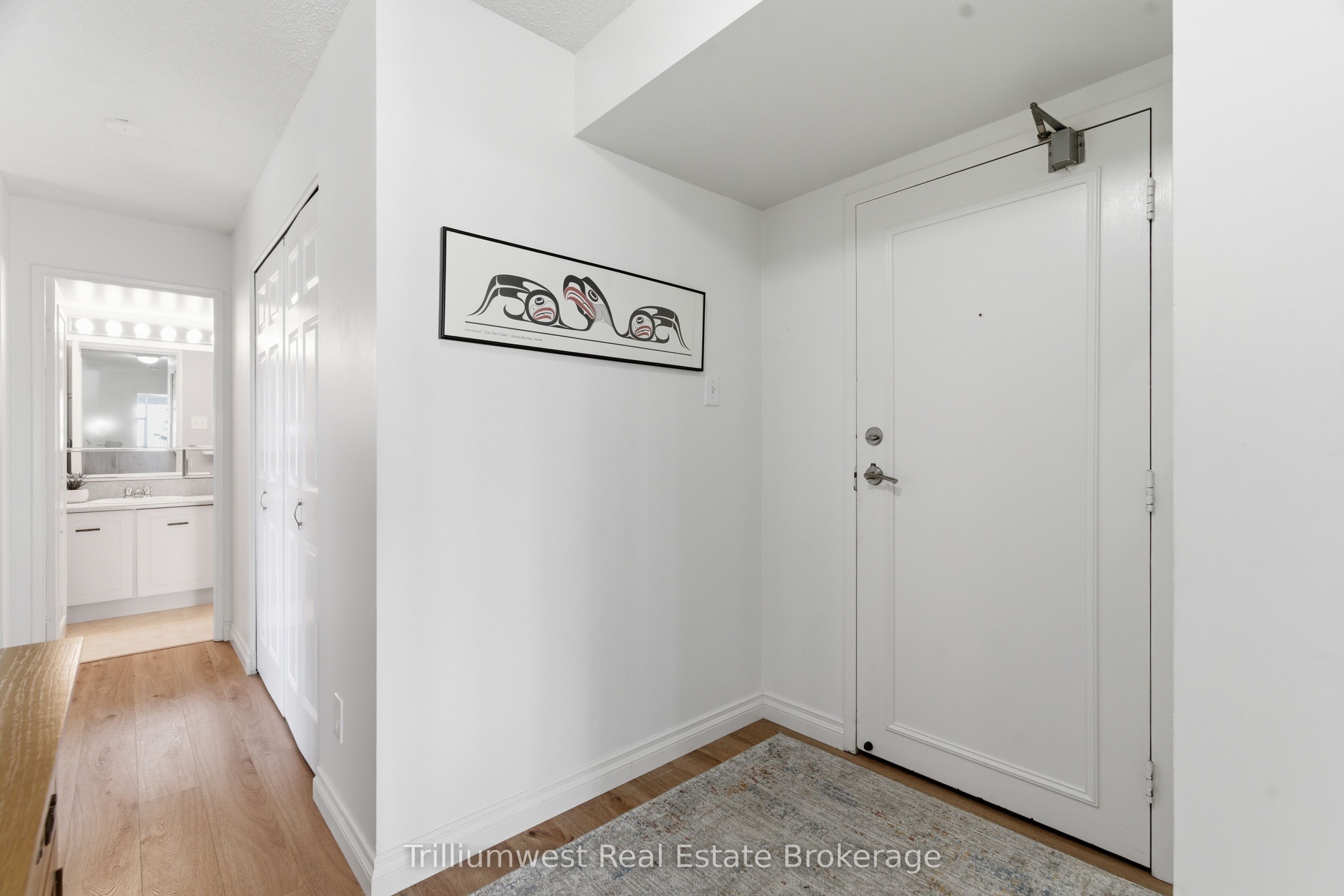 503-23 Woodlawn Road E, Guelph, ON, N1H 7G6 photo 3