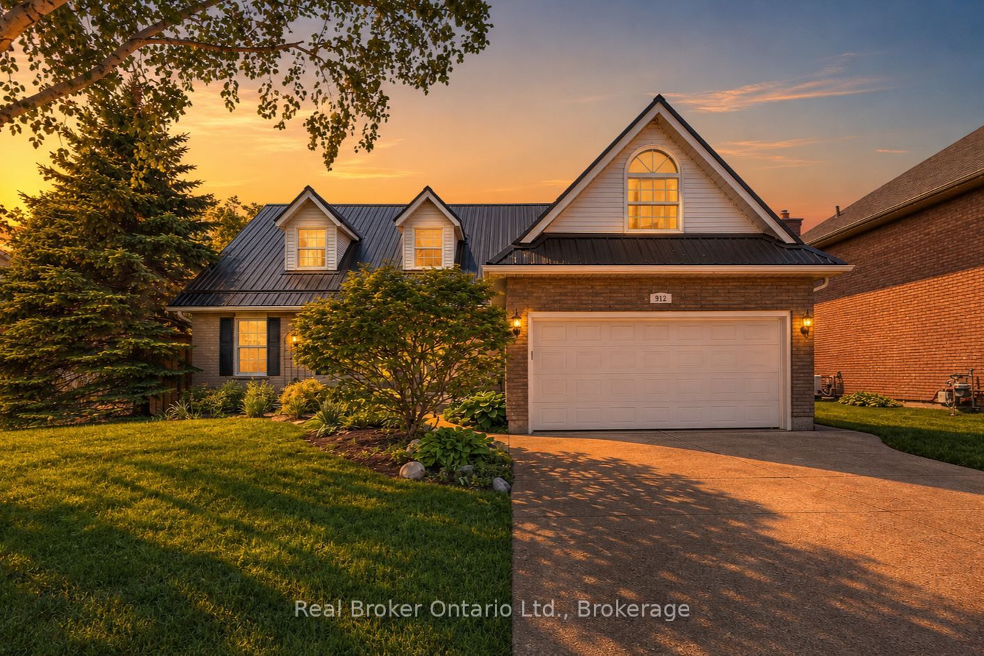 912 Parkwood Drive, Saugeen Shores, ON, N0H 2C2