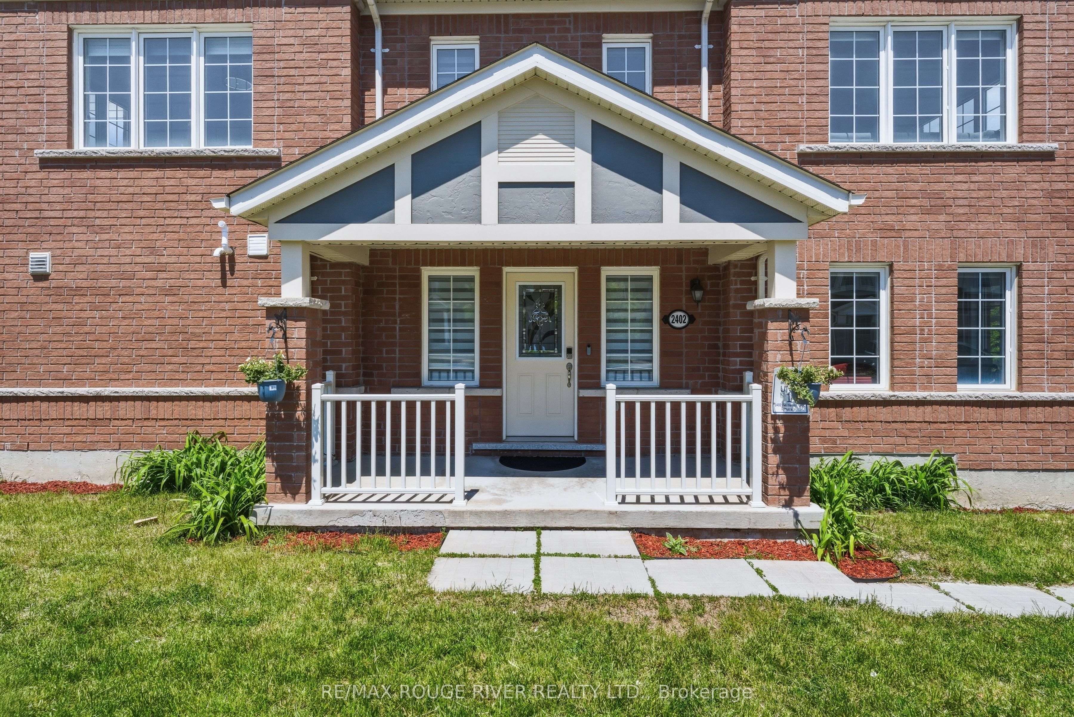 Additional image 3 of 2402 Fall Harvest Crescent, Pickering, ON, L1X 0G2