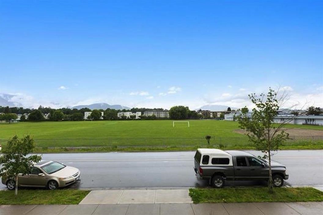 45594 Meadowbrook Drive, Chilliwack, BC, V2P 0G6 photo 2