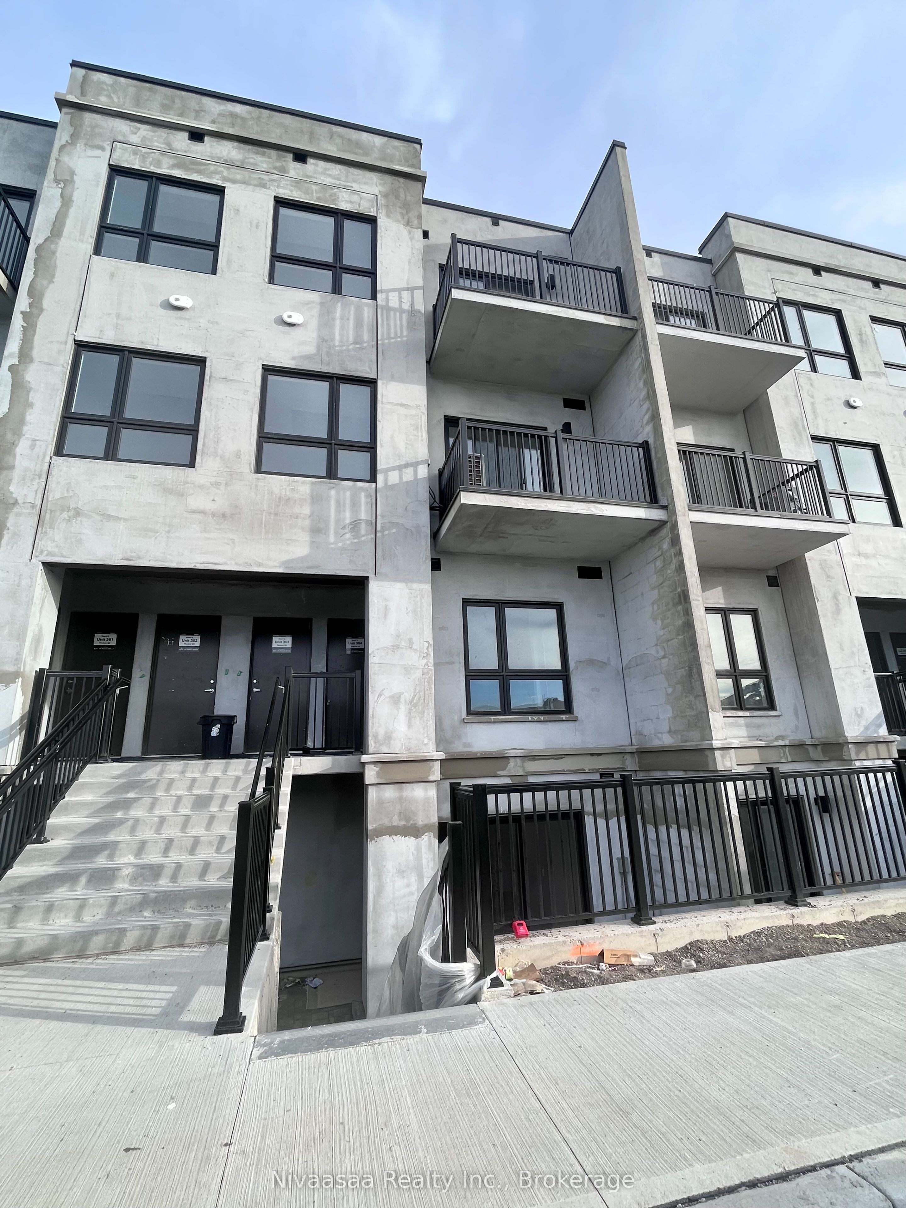 Q16-25 Palace Street, Kitchener, ON, N2E 0L2