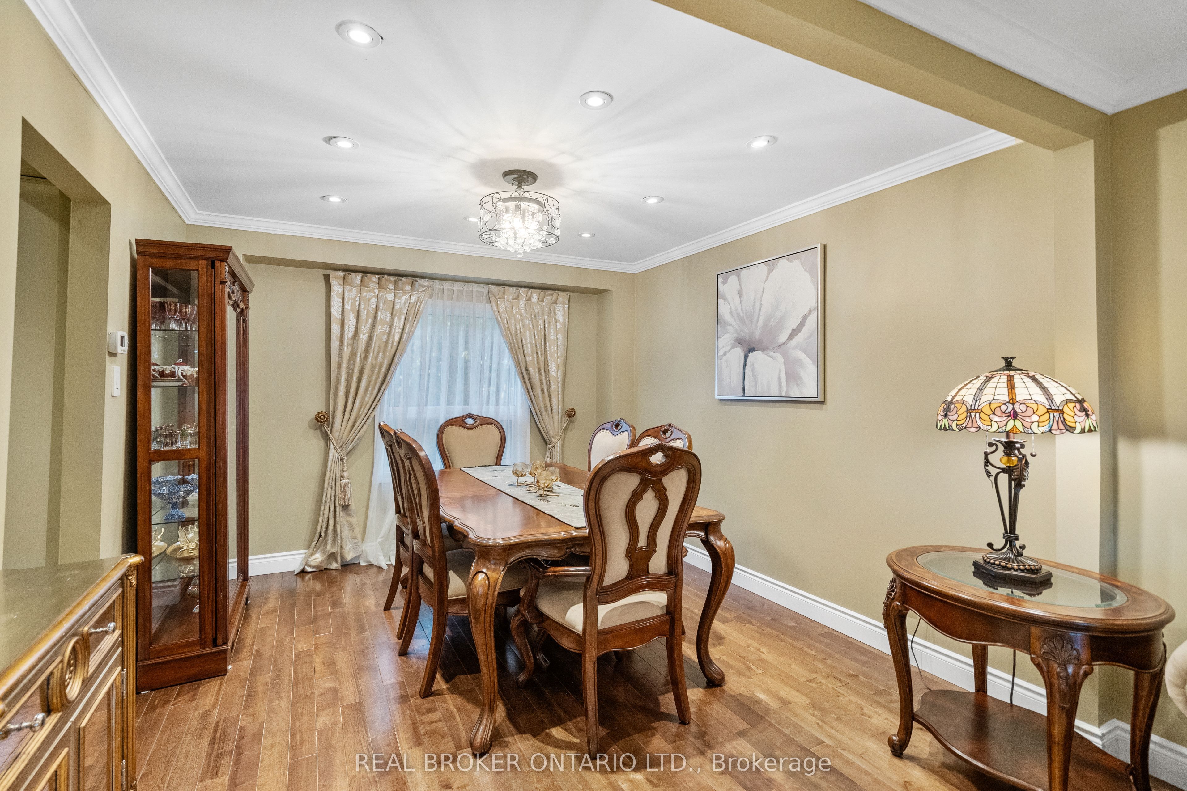 Additional image 4 of 63 Haskell Crescent, Aurora, ON, L4G 5T6
