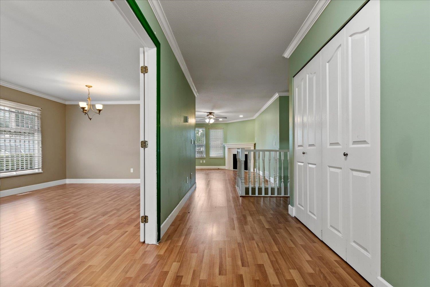 3319 Firhill Drive, Abbotsford, BC, V2T 5L4 photo 5