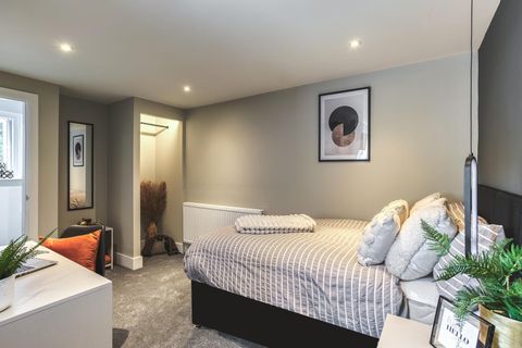 Room 6, Macklin Street DE1, Studio to rent
