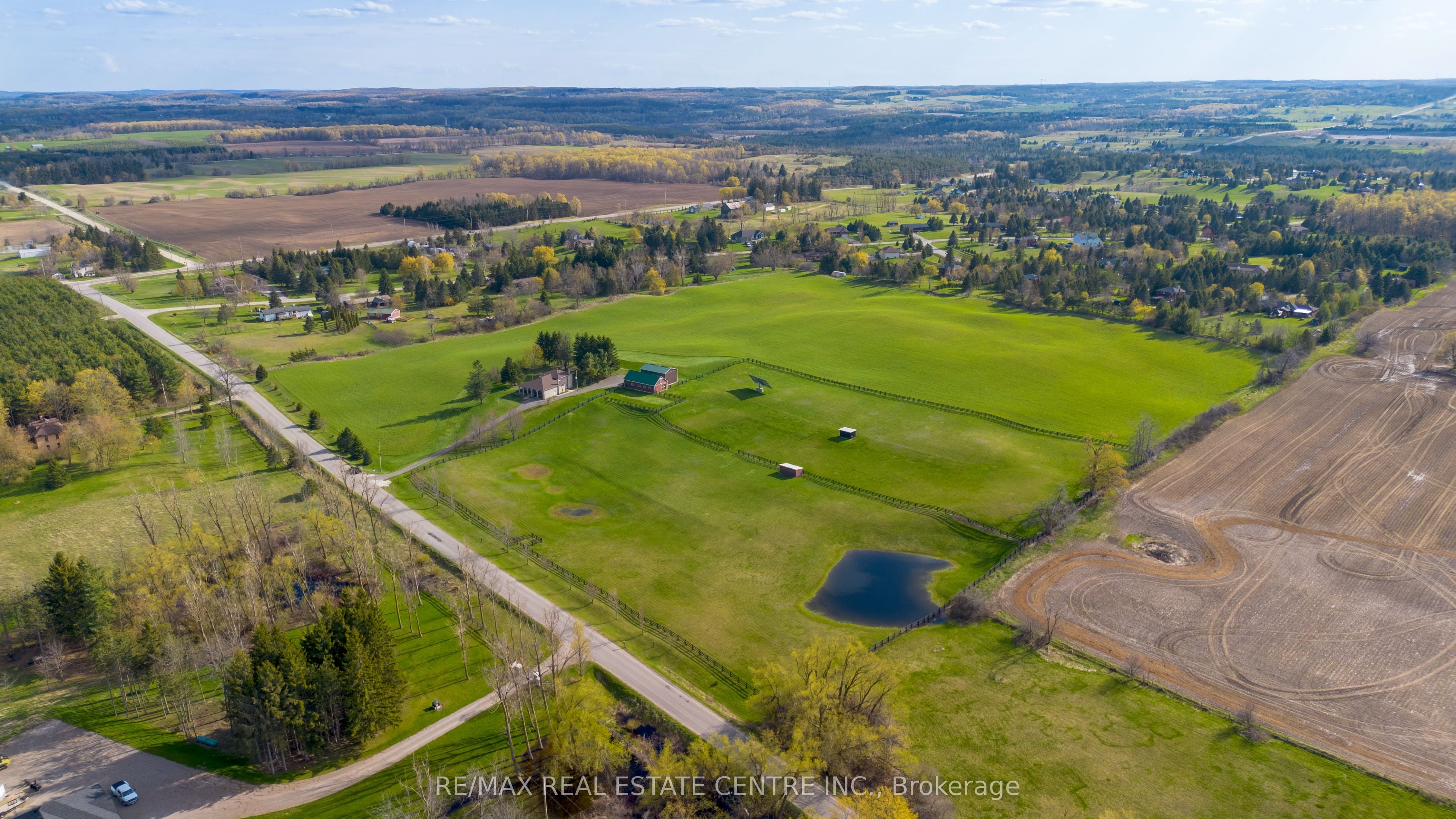 836044 4th Line, Mulmur, ON, L9V 3H1 photo 3