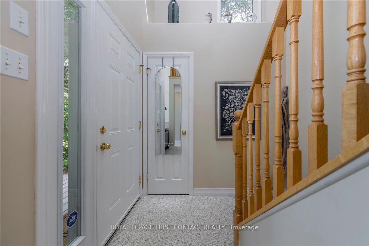 10 Buttercup Lane, Springwater, ON, L0L 1P0 photo 4