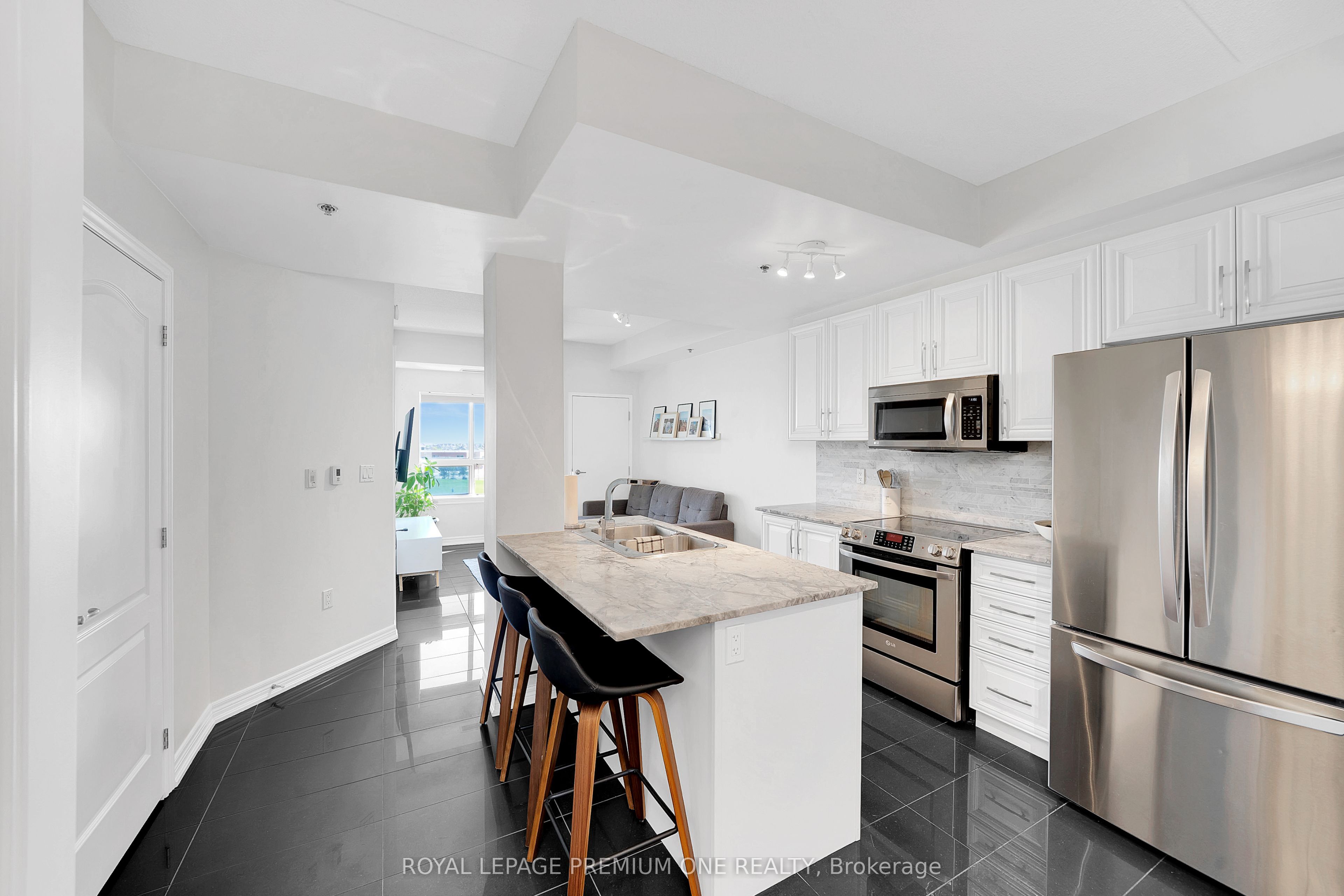 508-1419 Costigan Road, Milton, ON, L9T 2L4 photo 3