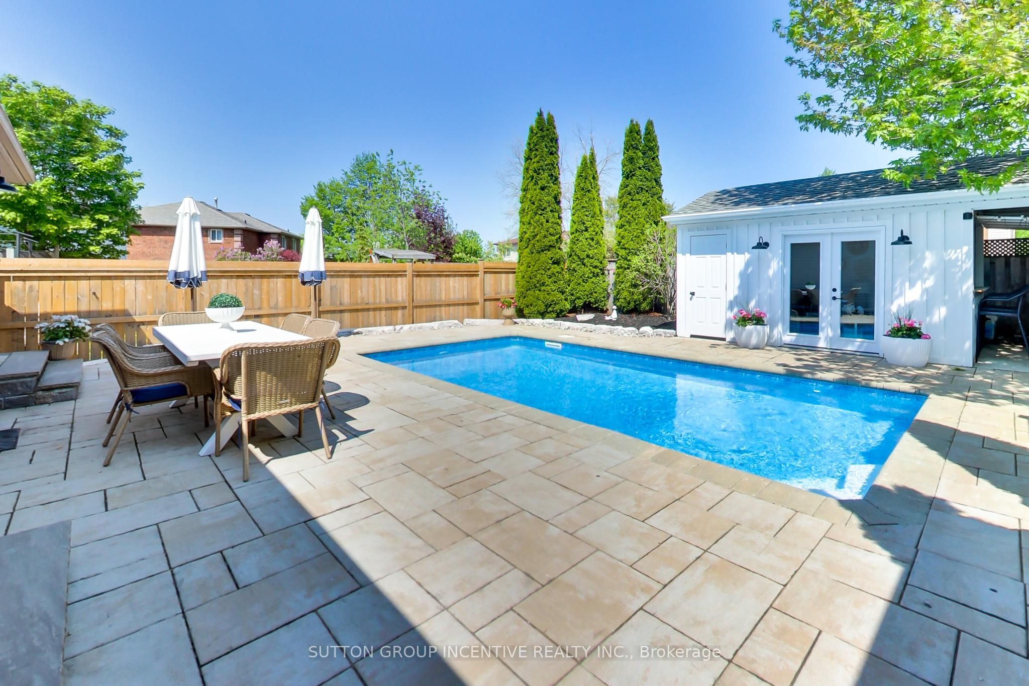 161 Columbia Road, Barrie, ON, L4N 8E3