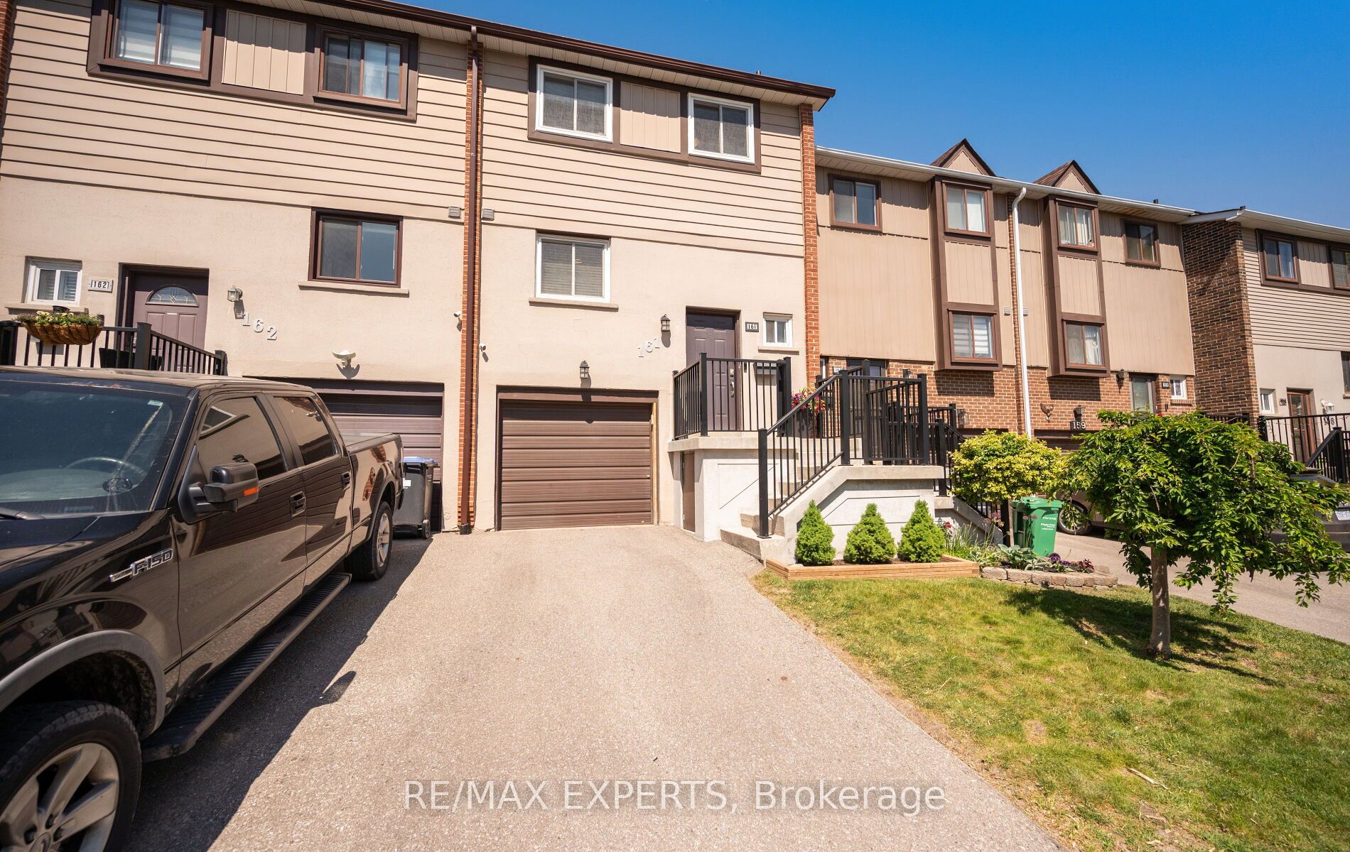 Additional image 2 of 15-161 Moregate Crescent, Brampton, ON, L6S 3K9