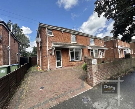 |Ref: R213937| King Edwards Avenue. Southampton SO16