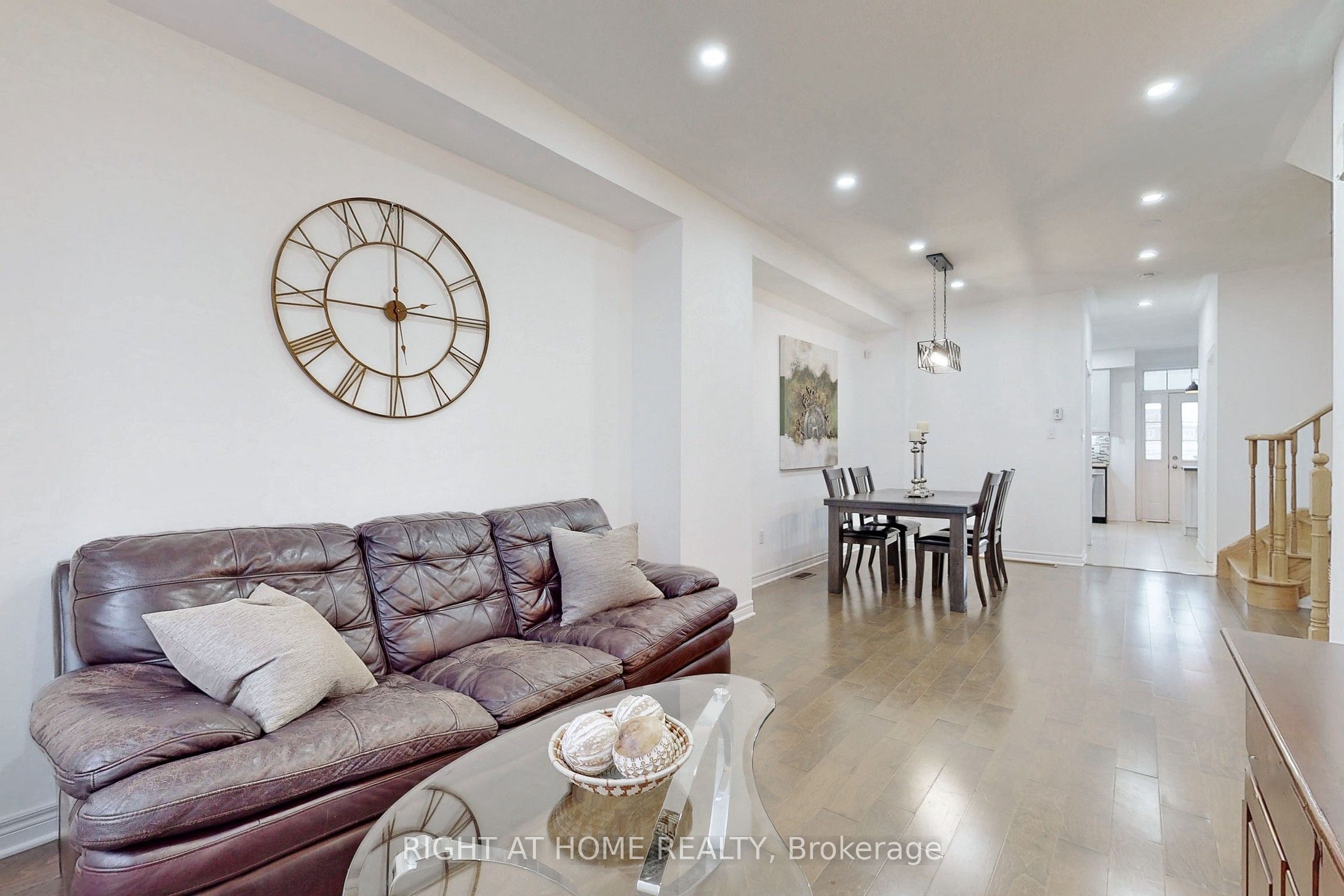3-10 Porter Avenue W, Vaughan, ON, L4L 0H1 photo 3