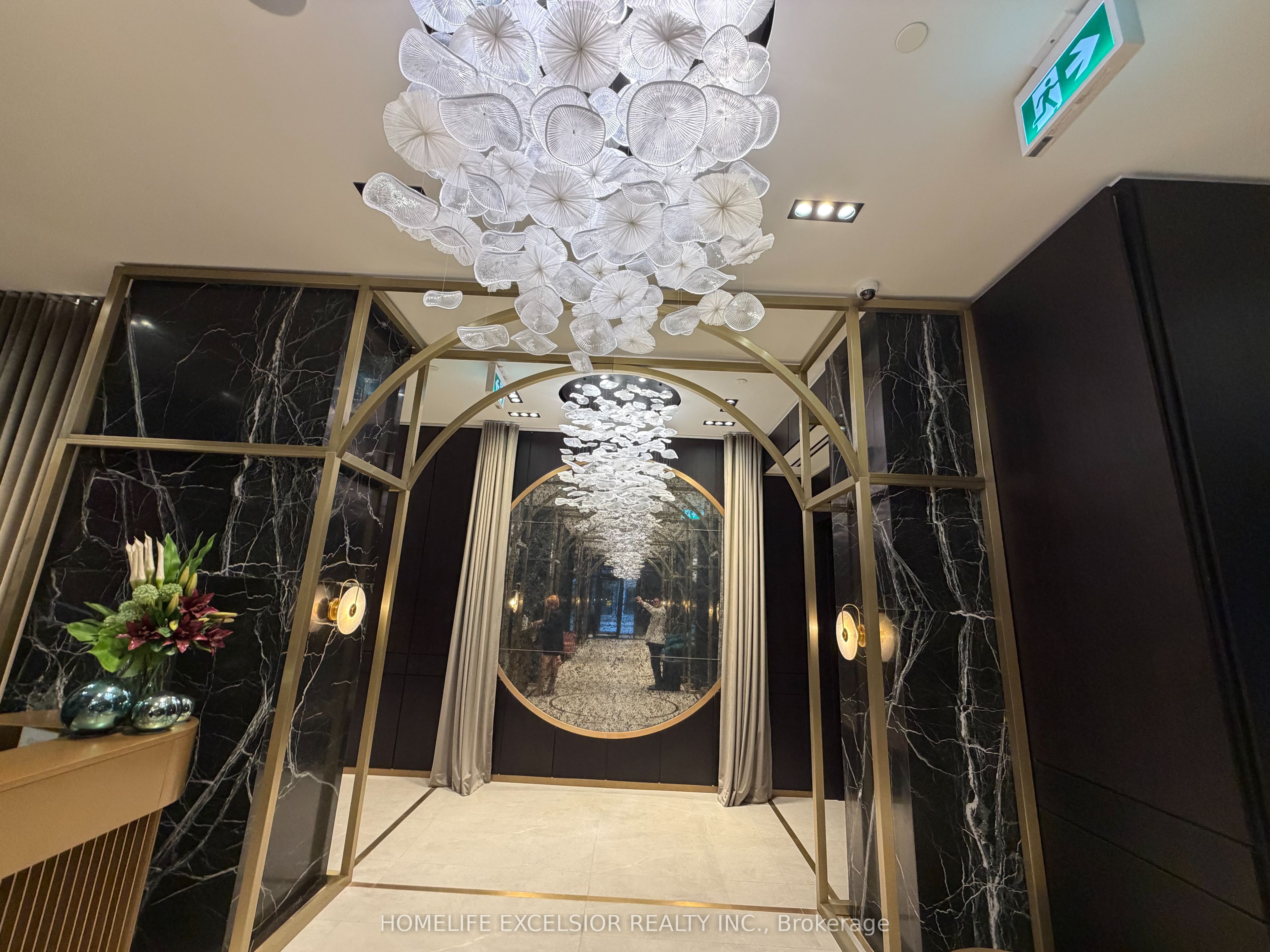 Additional image 3 of 1208-771 Yonge Street, Toronto, ON, M4W 0B8