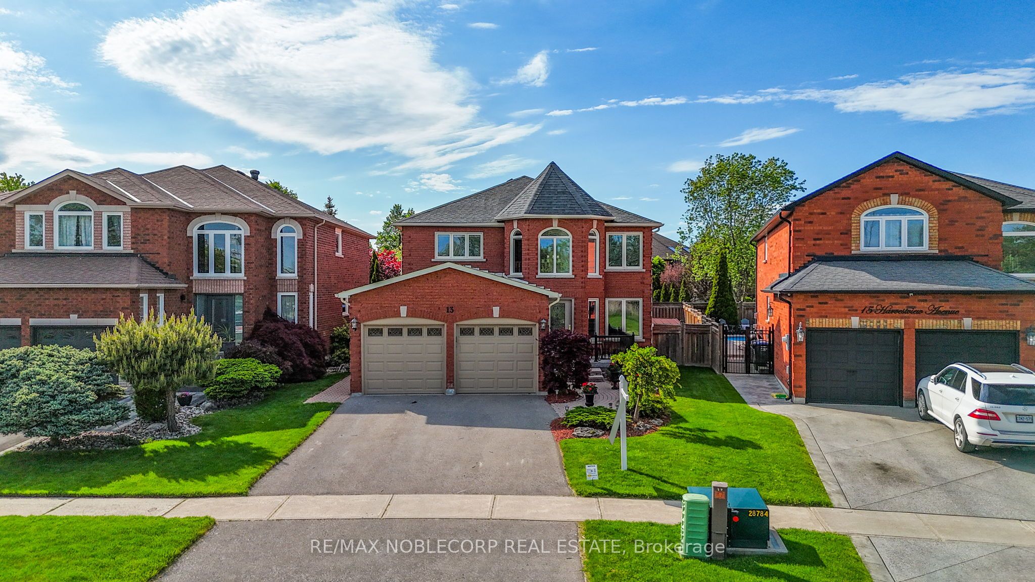13 Harvestview Avenue, Caledon, ON, L7E 1T5 photo 4