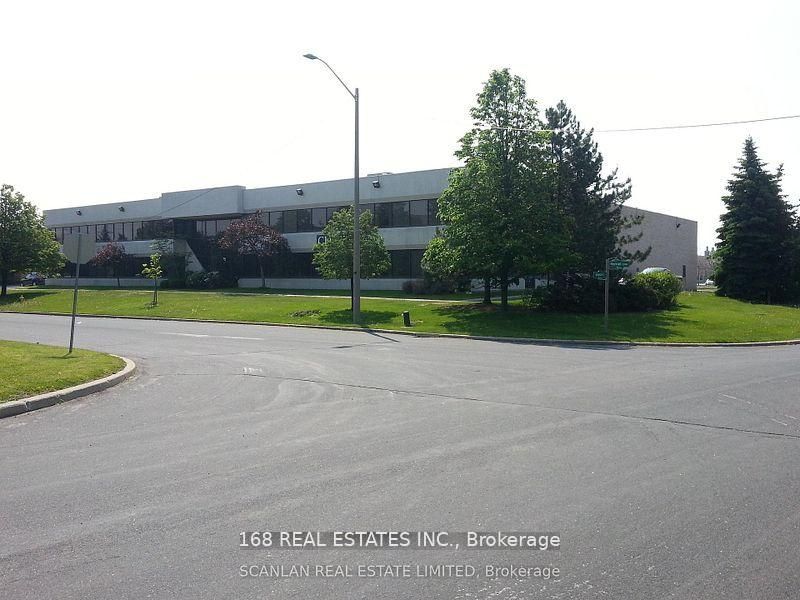 2-215 Konrad Crescent, Markham, ON, L3R 8T9