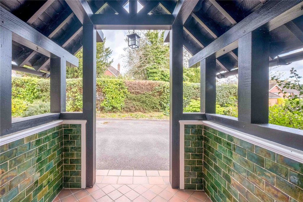 Additional image 14 of 5 bed detached house for saleCronks Hill Road, Redhill RH1