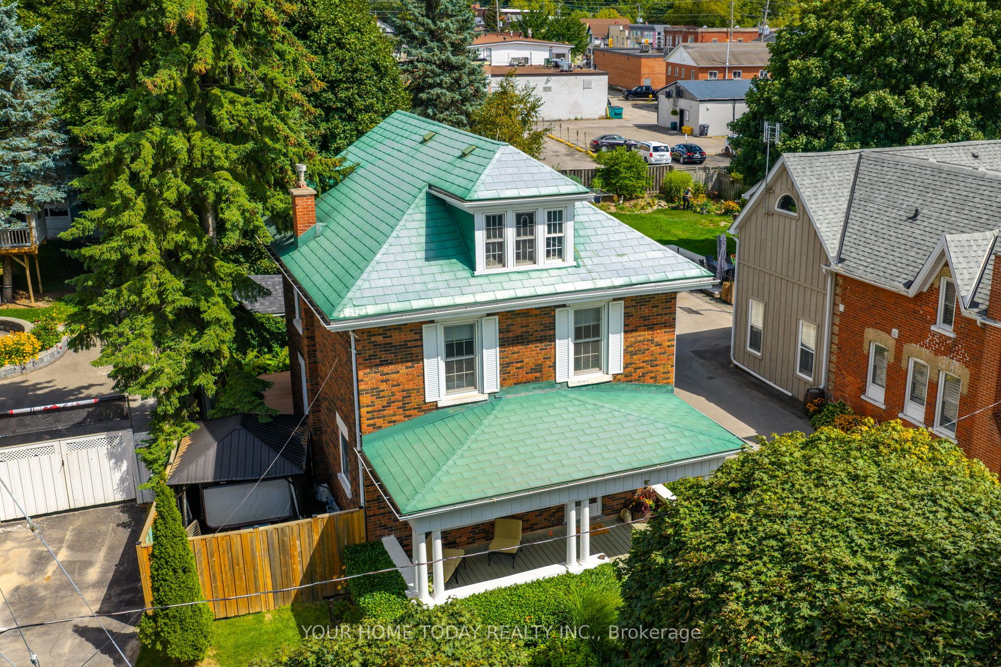 17 Park Avenue, Halton Hills, ON, L7J 1Y3 photo 2