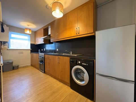Boston Road, Hanwell W7