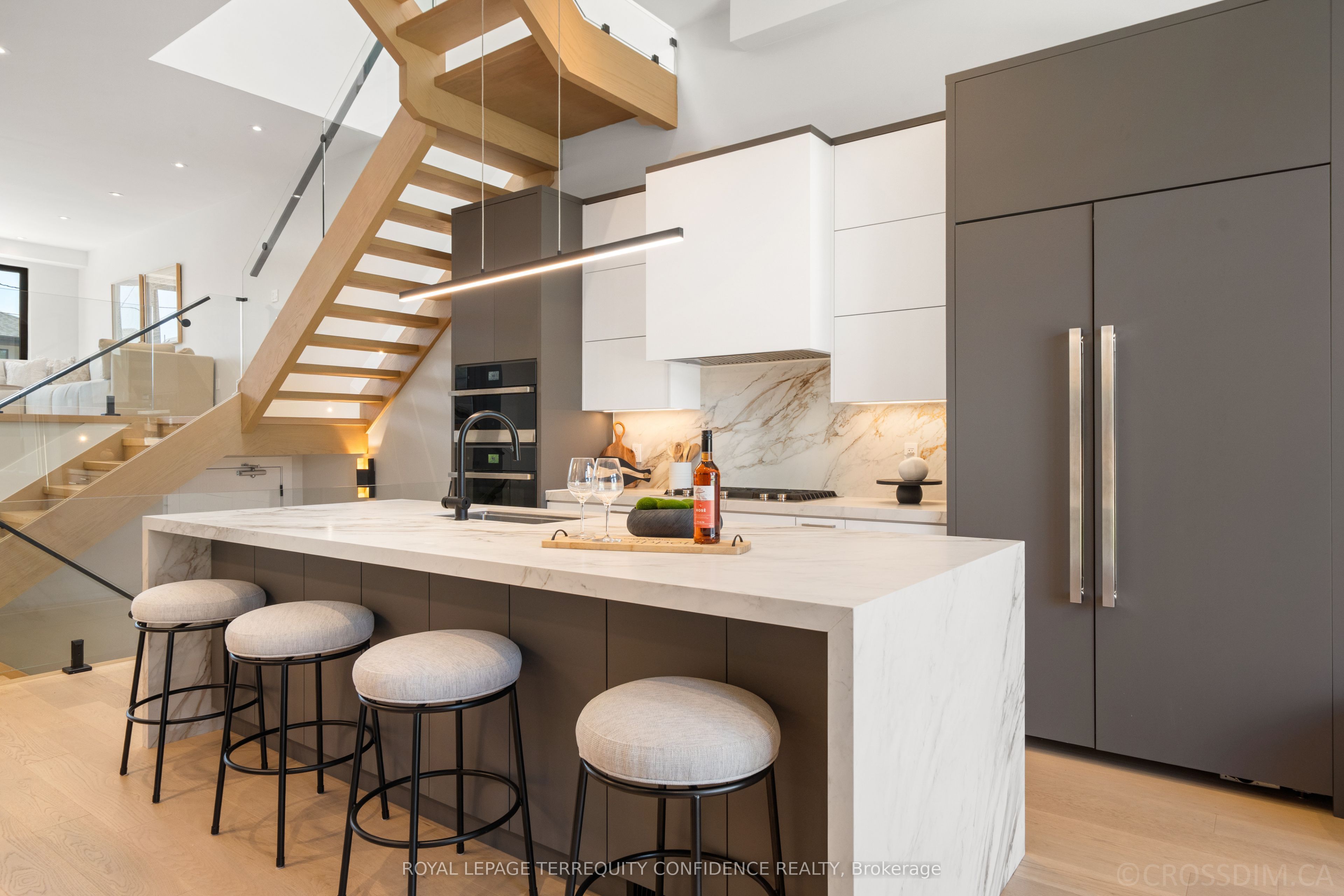 80 Barker Avenue, Toronto, ON, M4C 2N6 photo 5