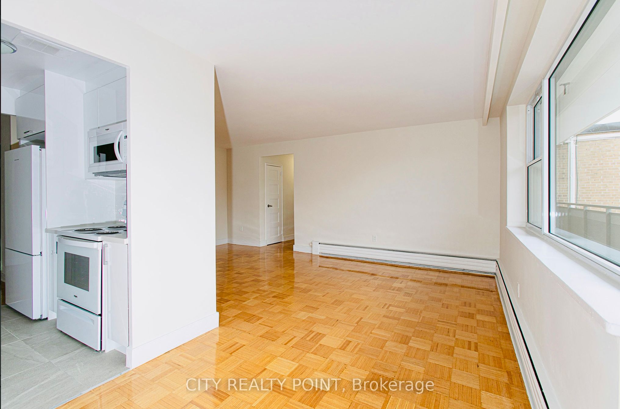 Additional image 3 of 210-2 Grandstand Place, Toronto, ON, M4H 1E2