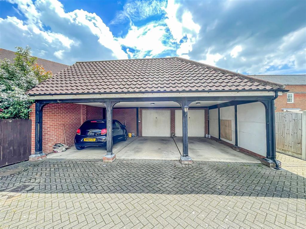 Additional image 34 of 5 bed detached house for saleAshingdon Heights, Rochford SS4