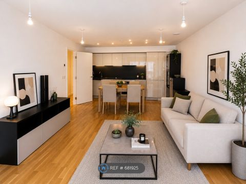 Rose Court, Brentford TW8