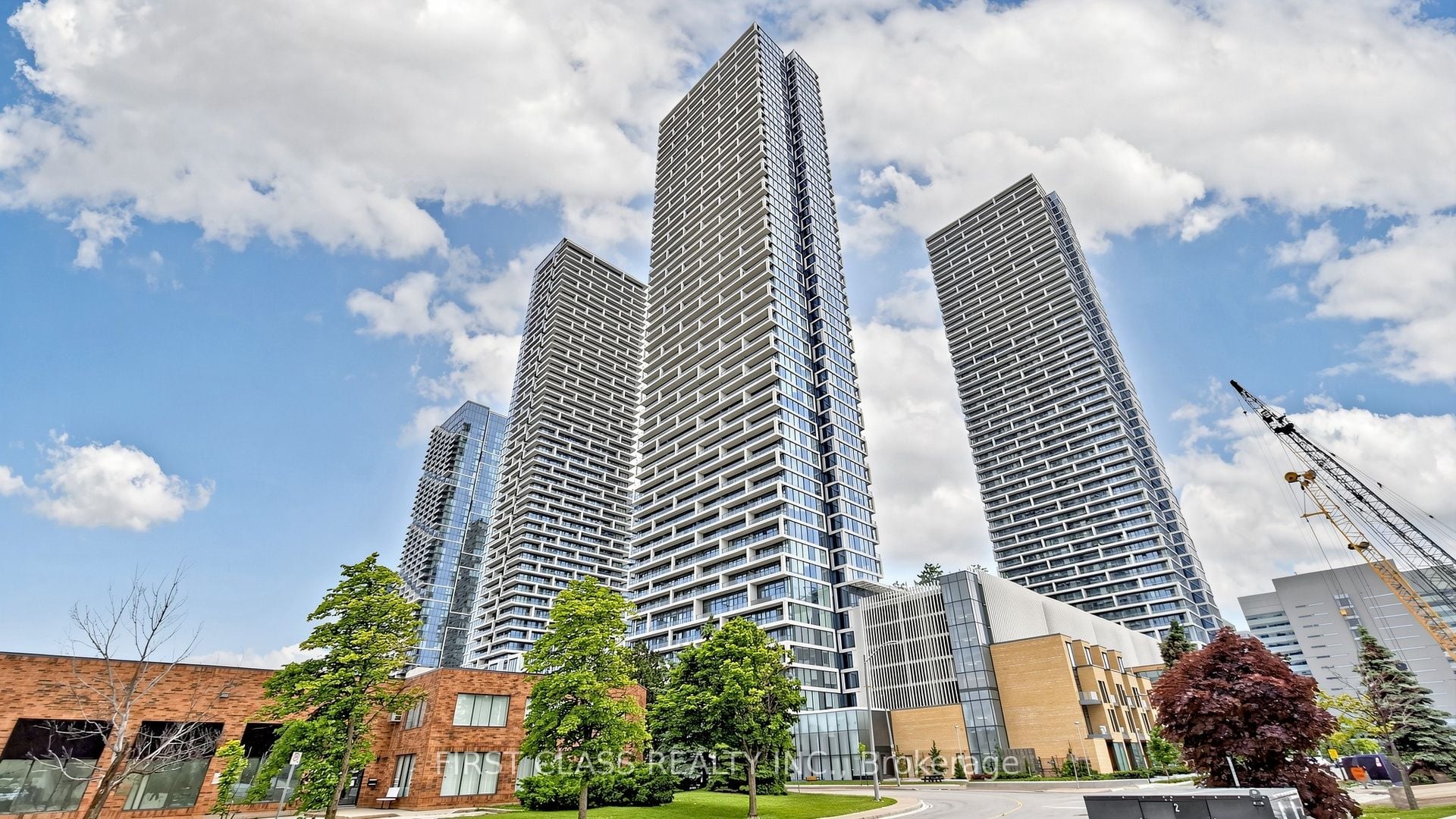 3001-898 Portage Parkway, Vaughan, ON, L4K 0J6