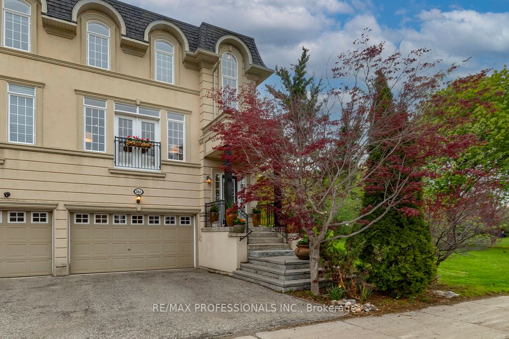 38A Preakness Drive, Toronto, ON, M3B 3S1
