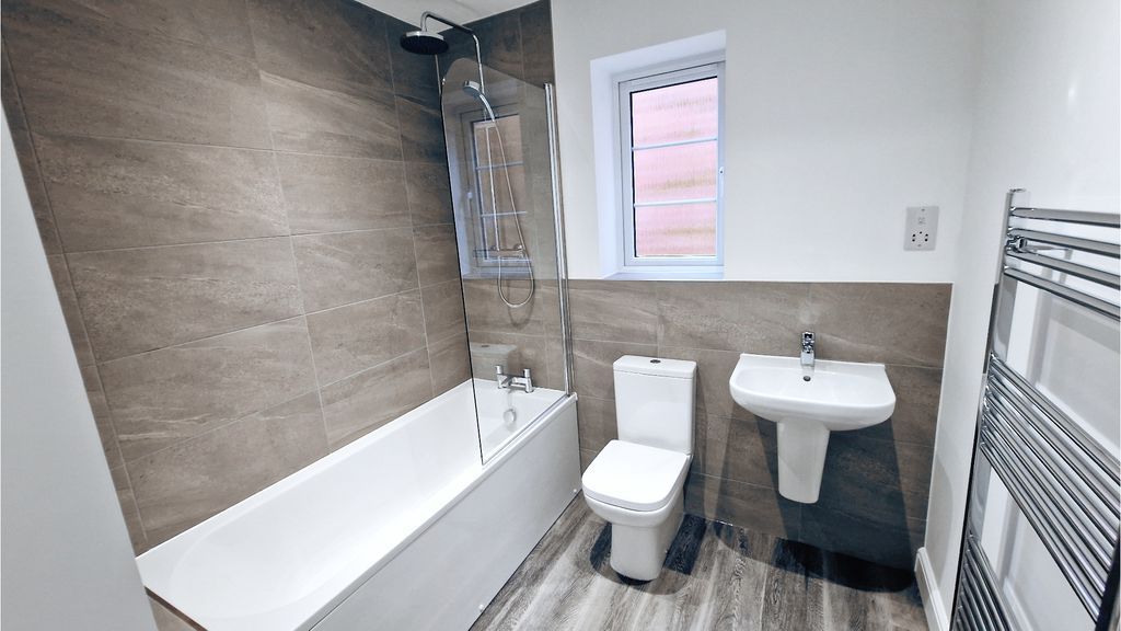 Additional image 18 of 5 bed detached house for salePlot 211 The Everingham, Church Farm, Belfry Way, Ripley DE5