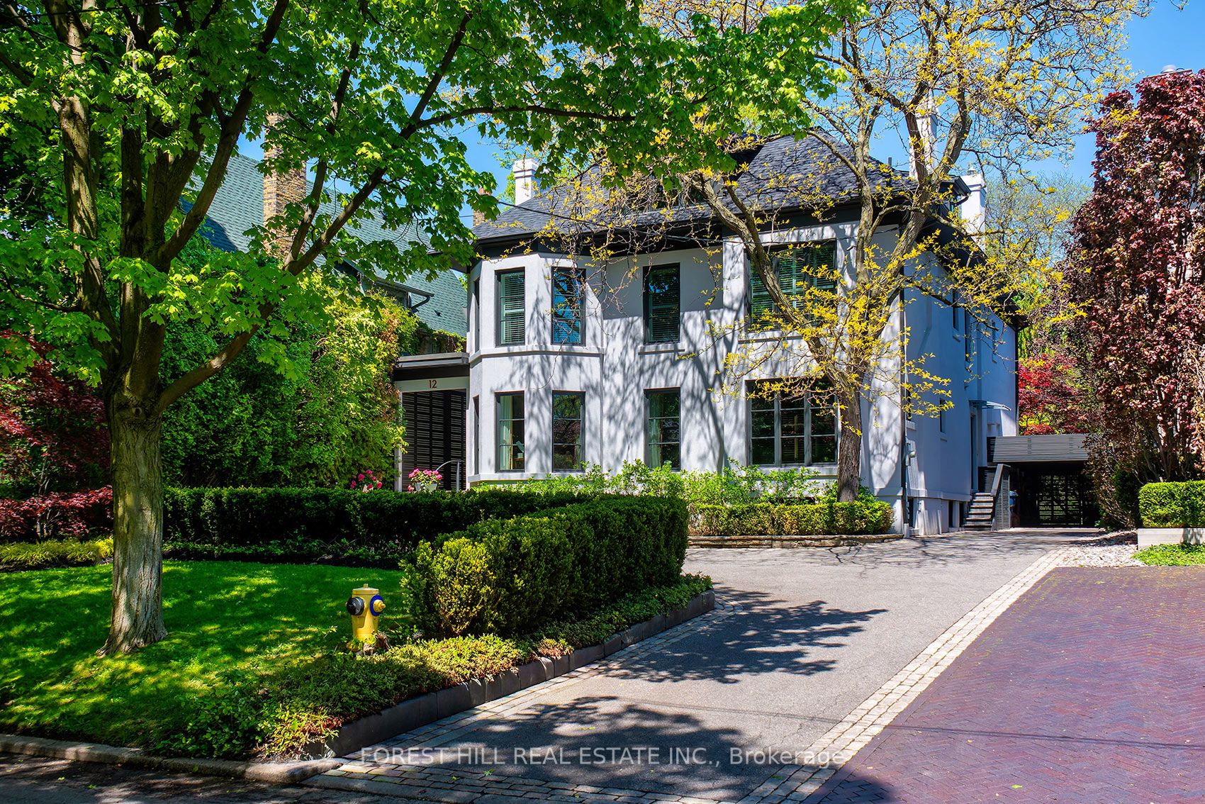 12 Shorncliffe Avenue, Toronto, ON, M4V 1T1
