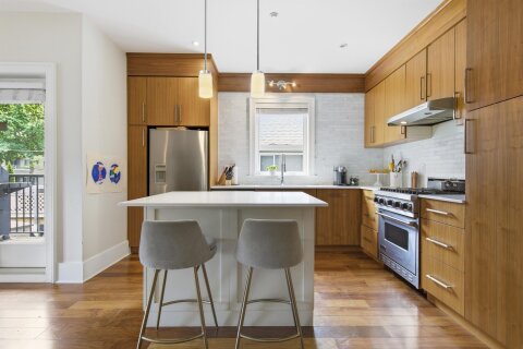 Additional image 8 of 2436 8th Avenue W, Vancouver, BC, V6K 2B1