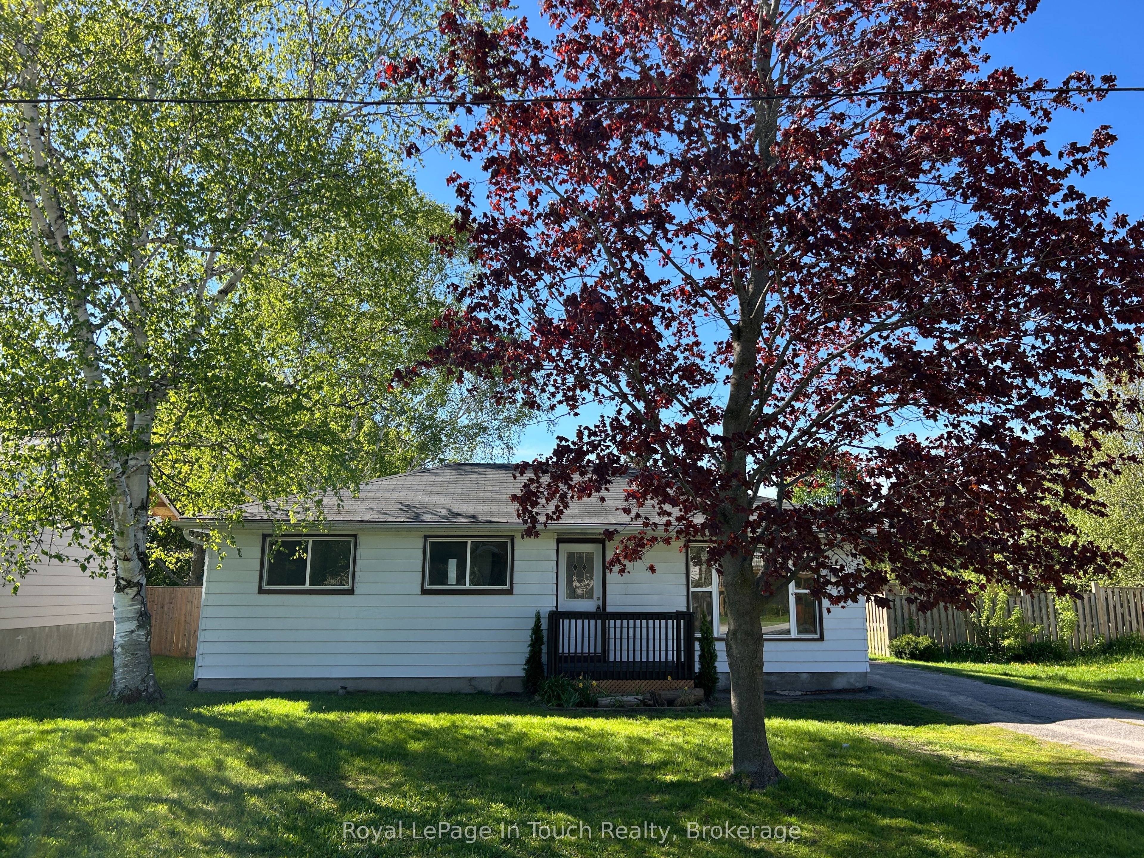 317 Wardell Street, Tay, ON, L0K 1R0 photo 2