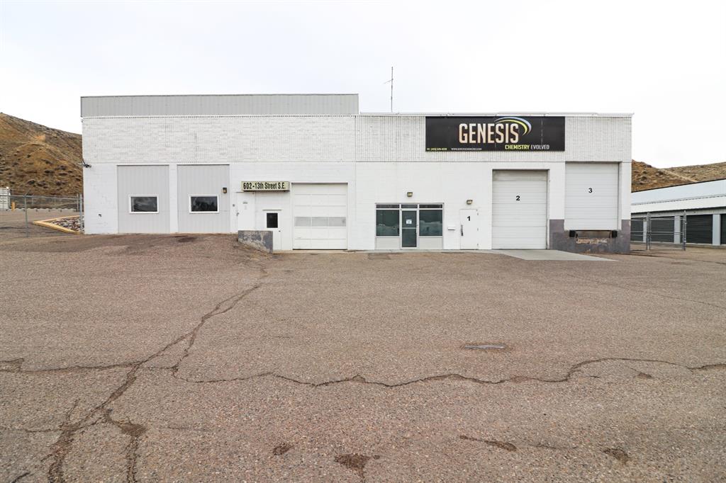 602 13 Street SE, Medicine Hat, AB, T1A 1X3
