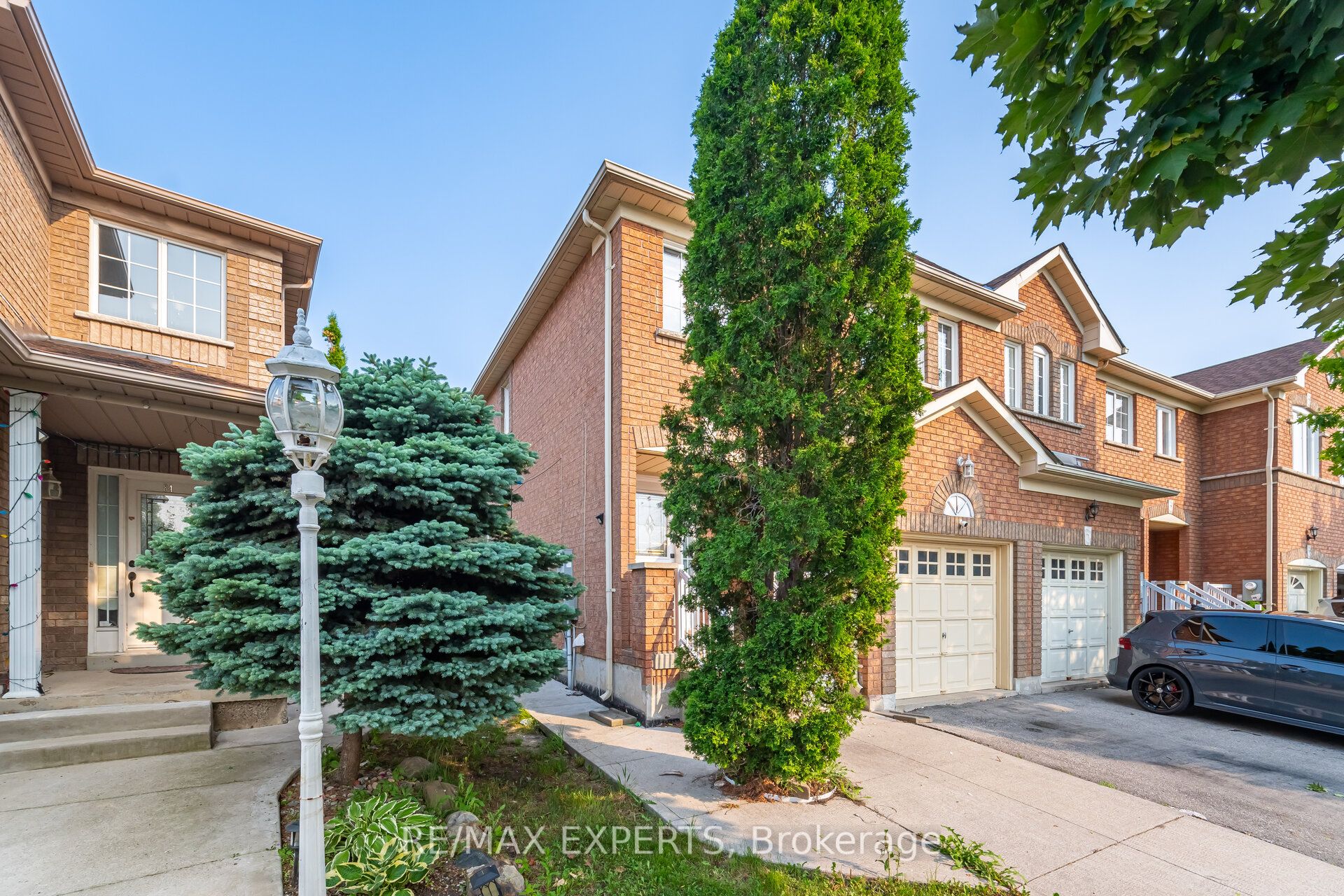 Additional image 2 of 82 Twin Pines Crescent N, Brampton, ON, L7A 1M8