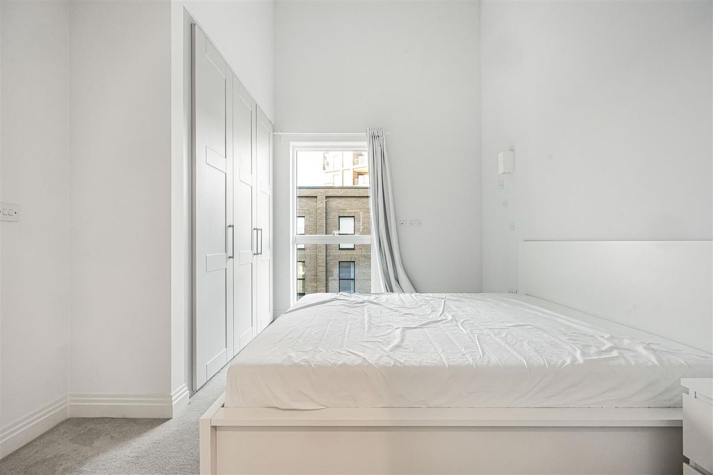 Additional image 13 of 2 bed flat for salePalmer Street, Reading RG1