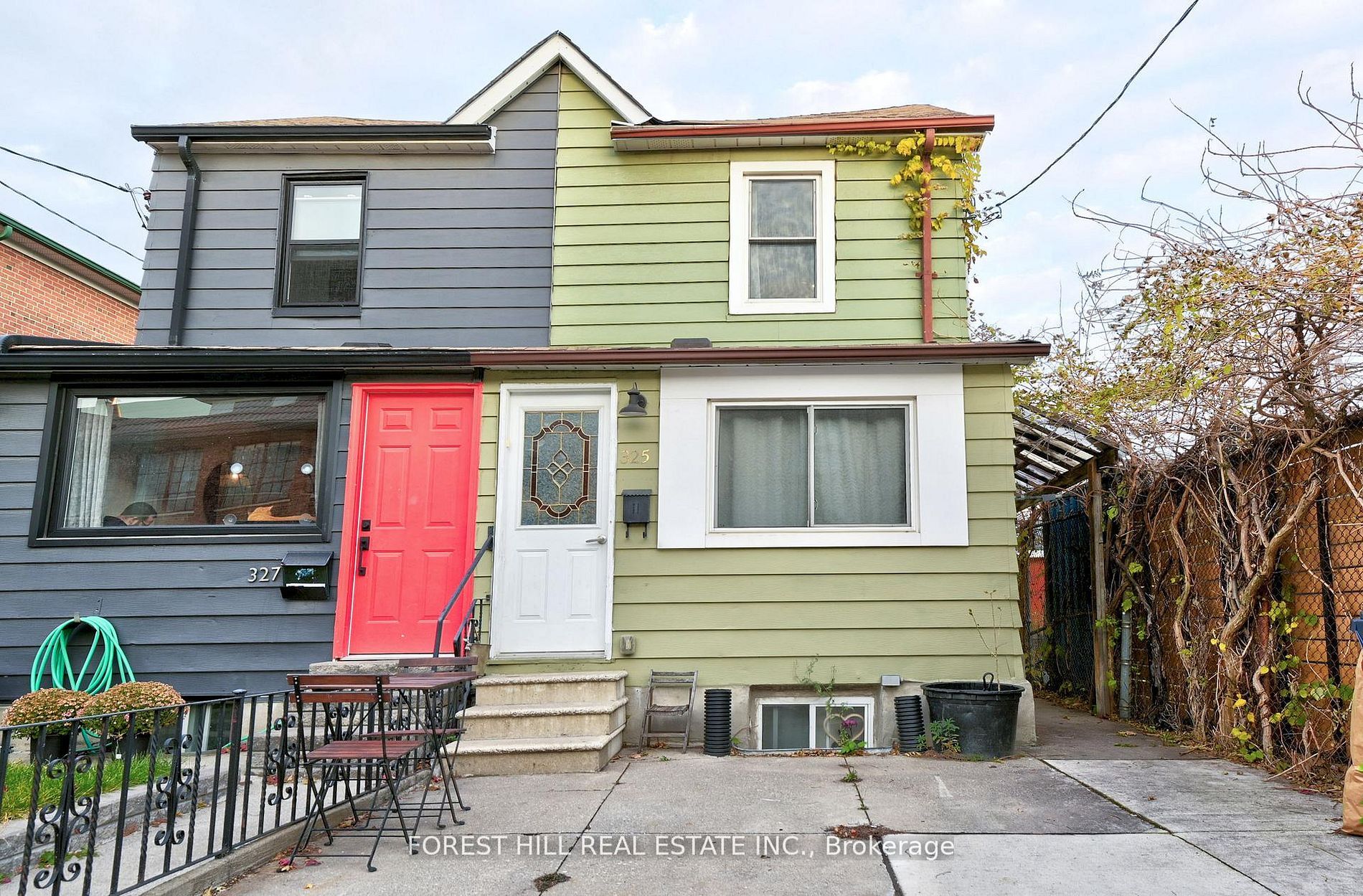 325 Westmoreland Avenue N, Toronto, ON, M6H 3A6